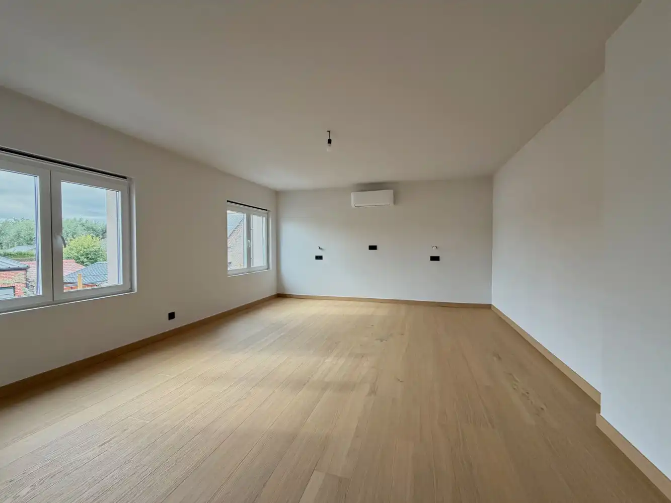 Exclusieve, energiezuinige woning met 3 slpks., 2 badks. + tuin foto 14
