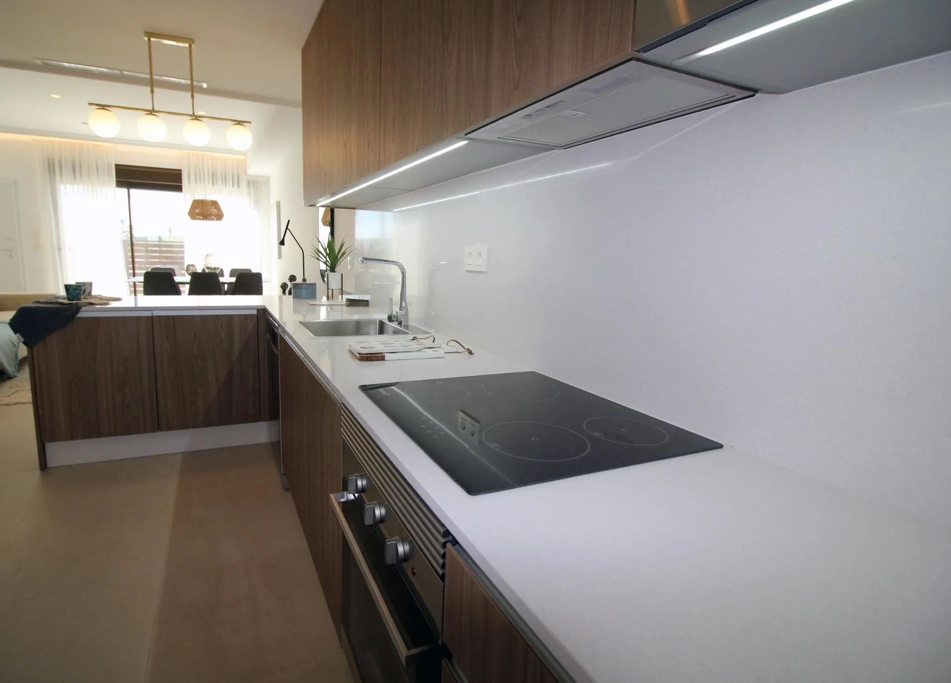 Zon, zee en stijlvol wonen: exclusieve vakantiewoningen in het hart van Pilar de la Horadada foto 8