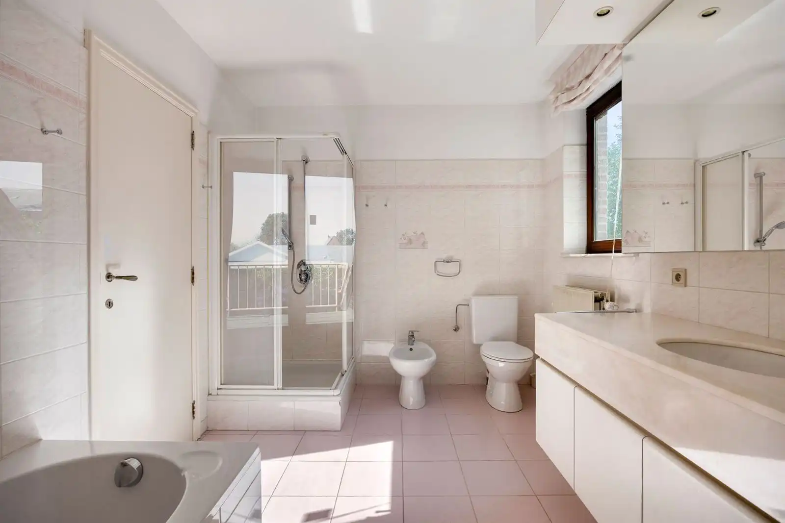 Woning met 5 slaapkamers te Beersel foto 25