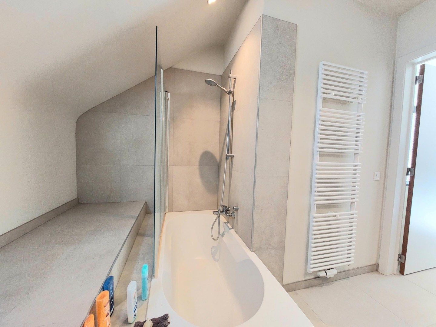 Luxueus afgewerkt appartement foto 7