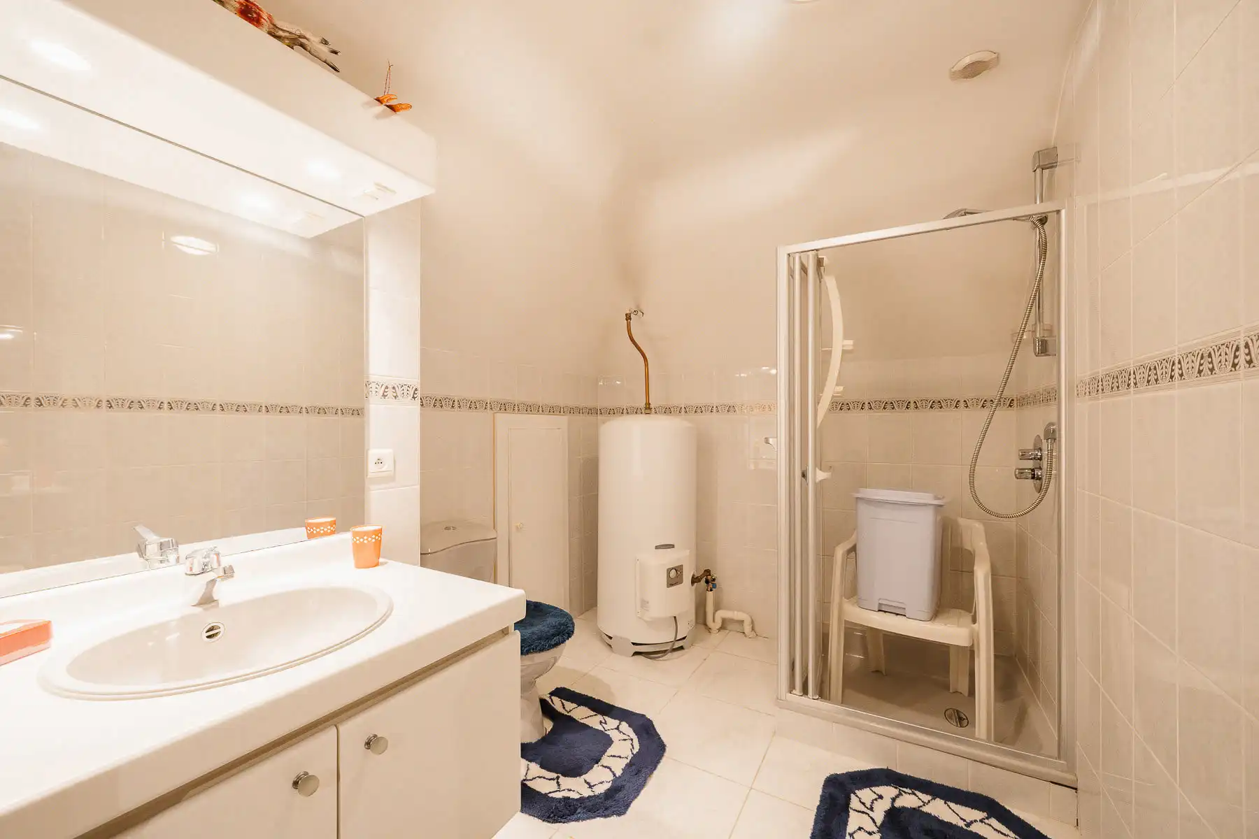 Zéér ruime villa op 3.014m² omgeven door groen foto 24