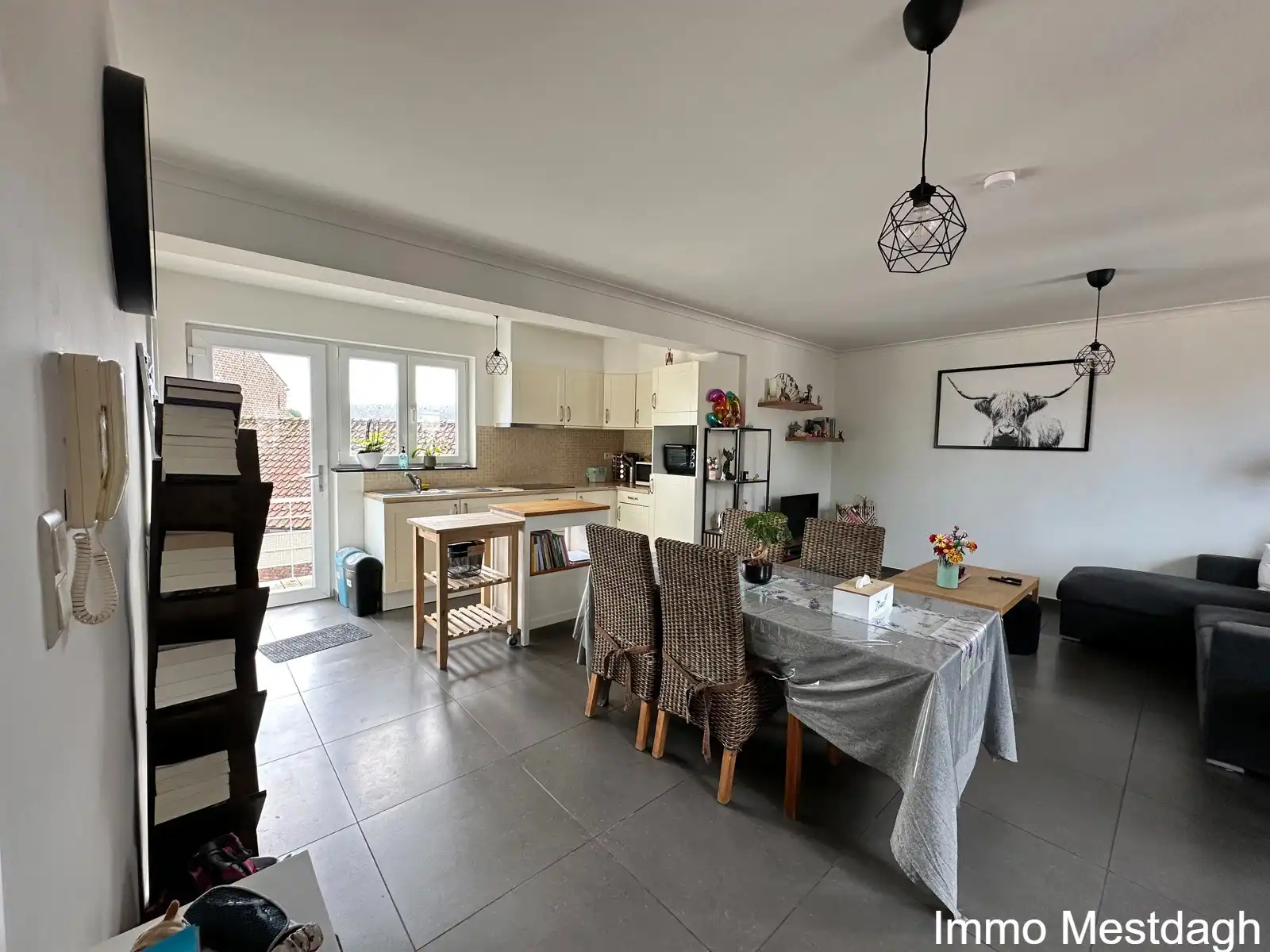 Strak & energiezuinig duplex-appartement met terras in hartje Geetbets foto 6