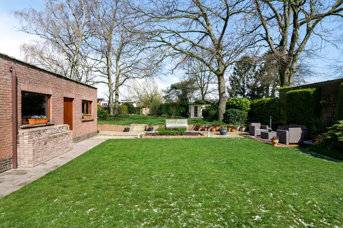 Instapklare, vrijstaande woning met 4 slpk., garage en grote tuin foto 25