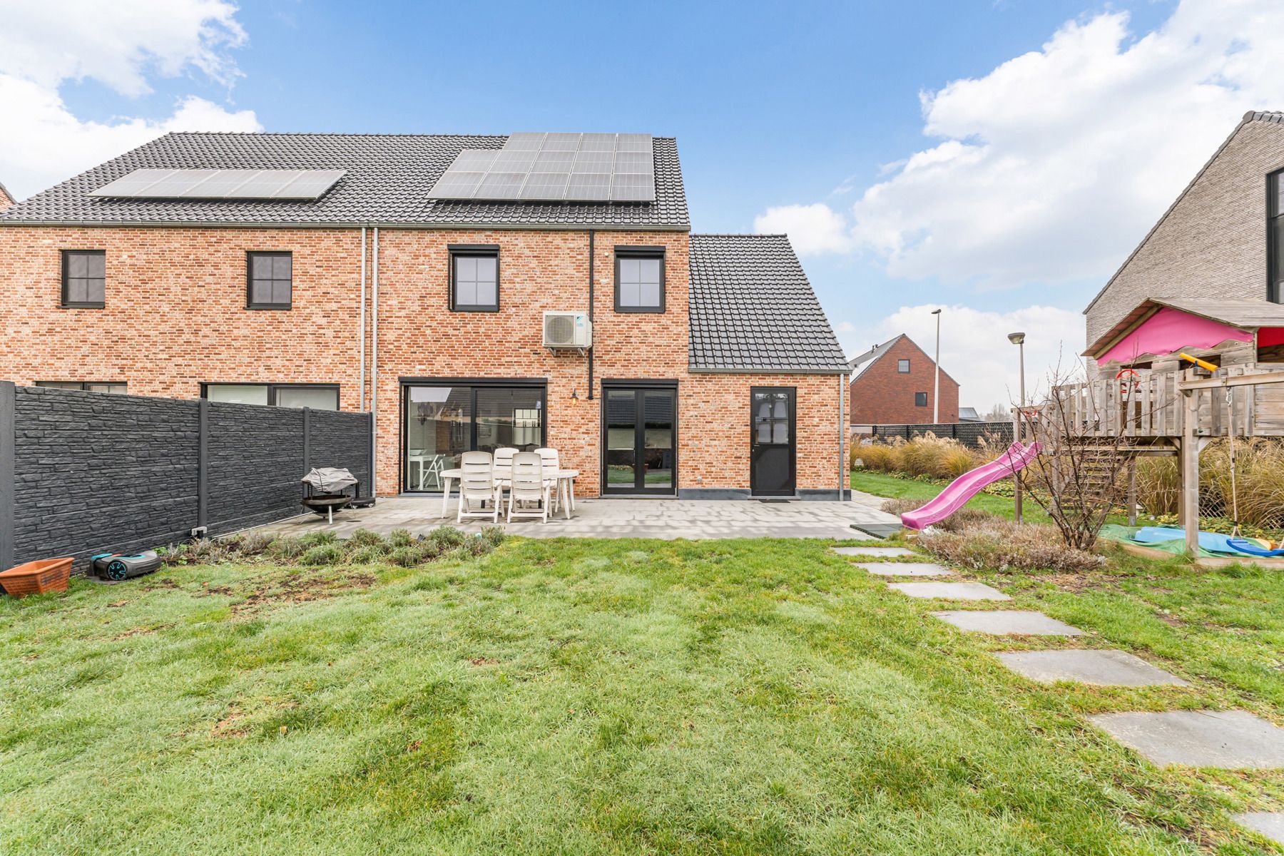 Huis te koop foto 30