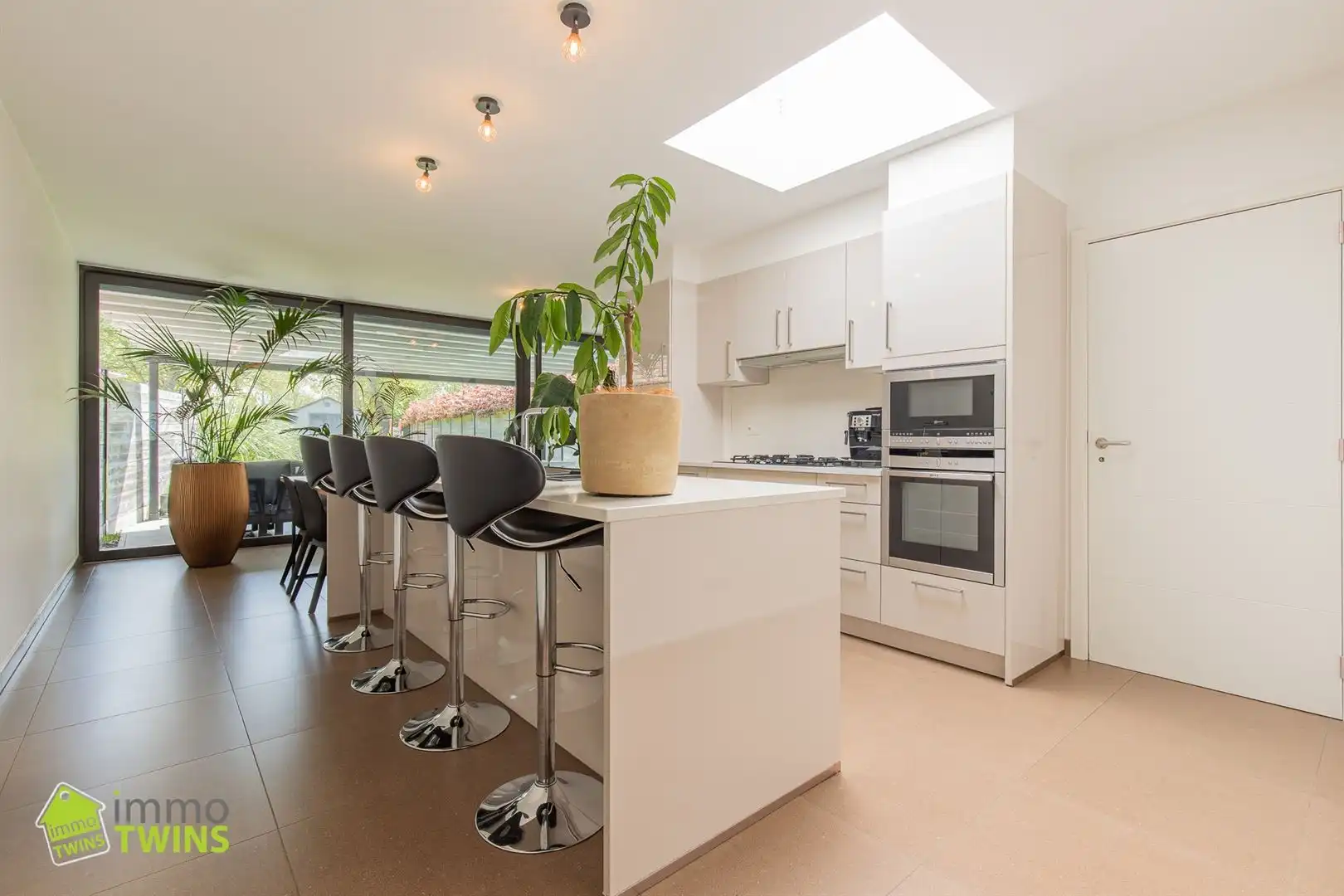 Instapklare, energiezuinige woning op rustige ligging met ruime tuin foto 12