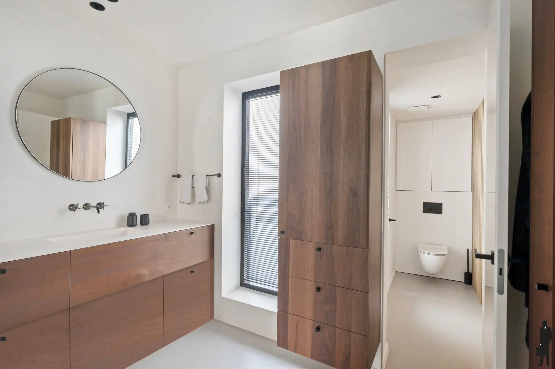 Upside down-woning met dakterras en parking foto 16