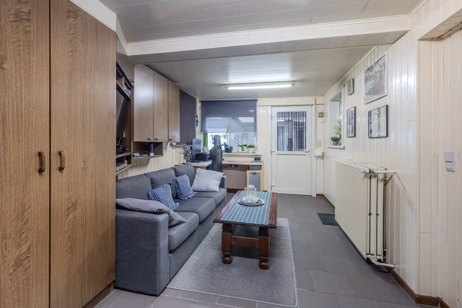Charmante woning met drie slaapkamers, veranda en losstaande garage in Gellik (Lanaken) foto 16