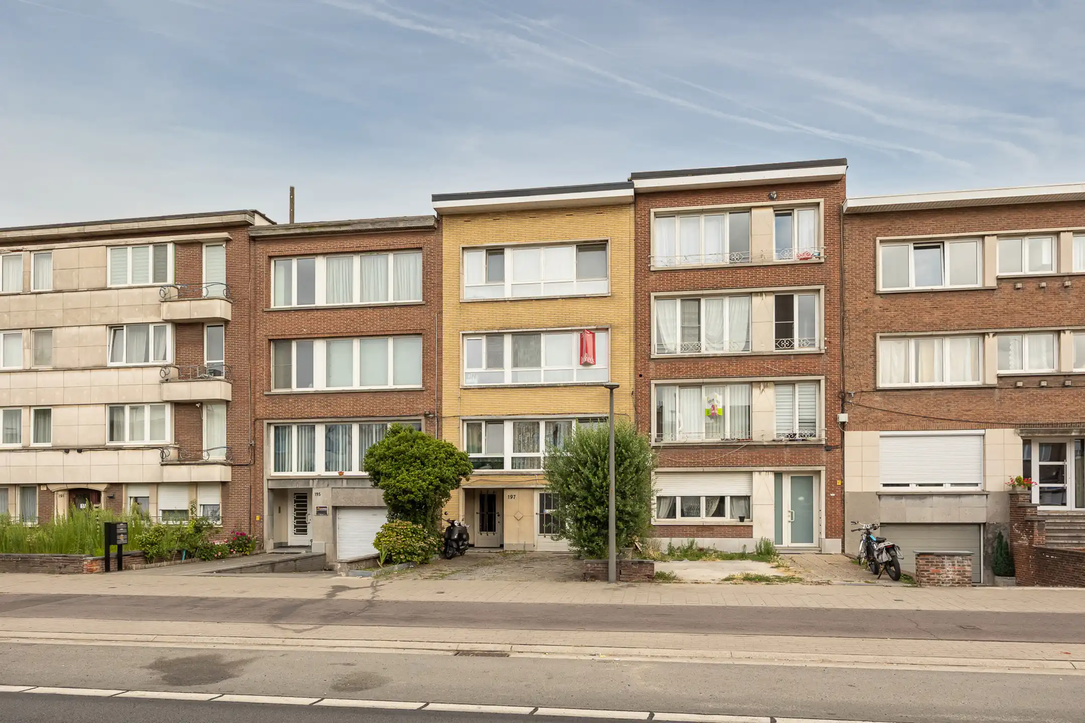 te renoveren appartement met 2 slaapkamers  foto 2