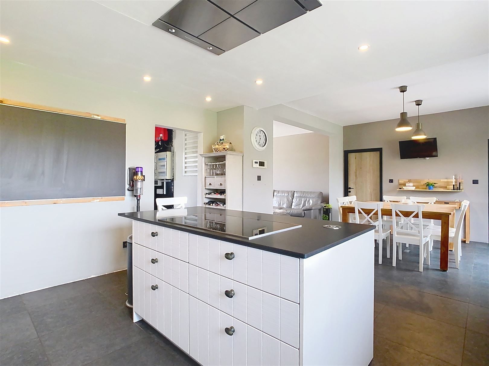 Instapklare en ruime woning, 4 slpks, terras, tuin, 3a 91ca foto 46
