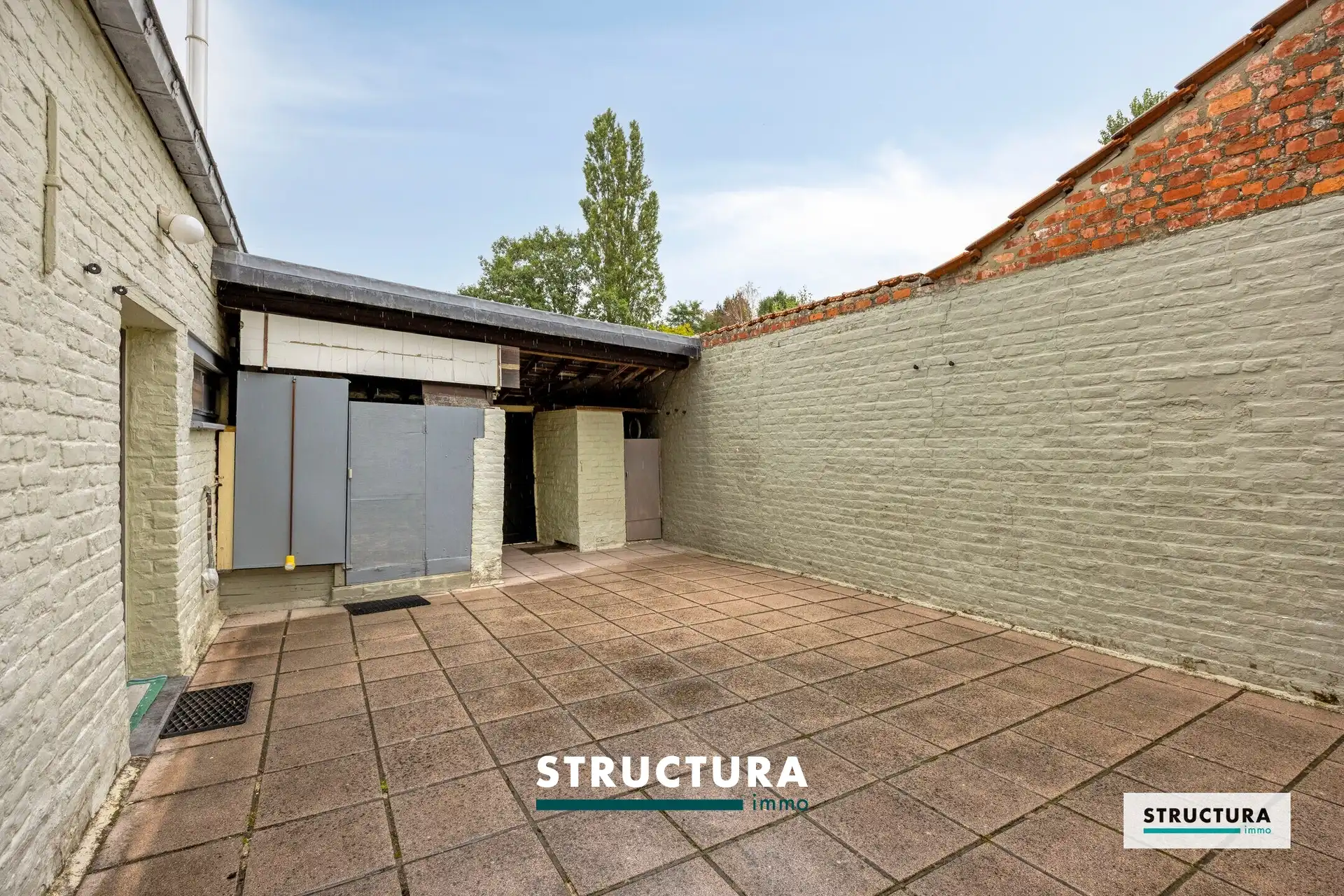Woning met tuin en garage/atelier, gelgen in alle rust! foto 29