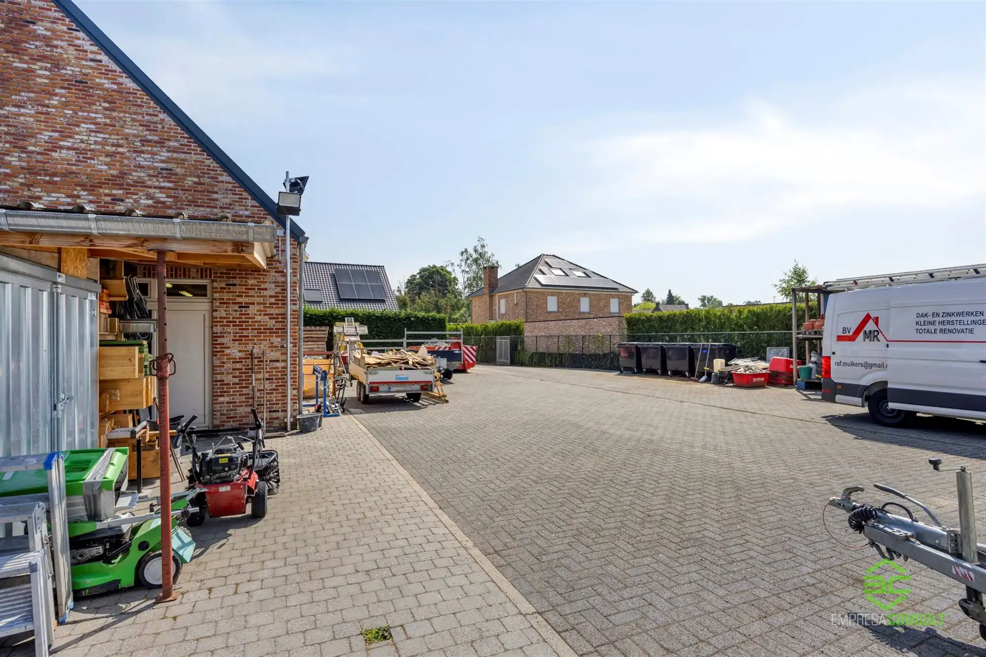 Instapklare woning met aparte garage en werkplaats van 150m² in Schulen! foto 44