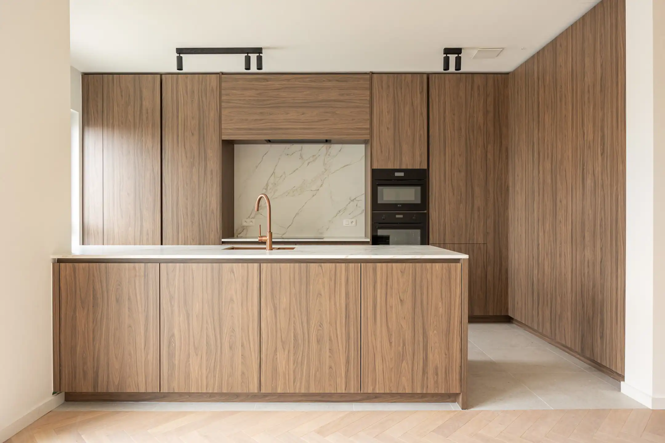 ANTWERPEN - Residentie Luppen foto {{pictureIndex}}