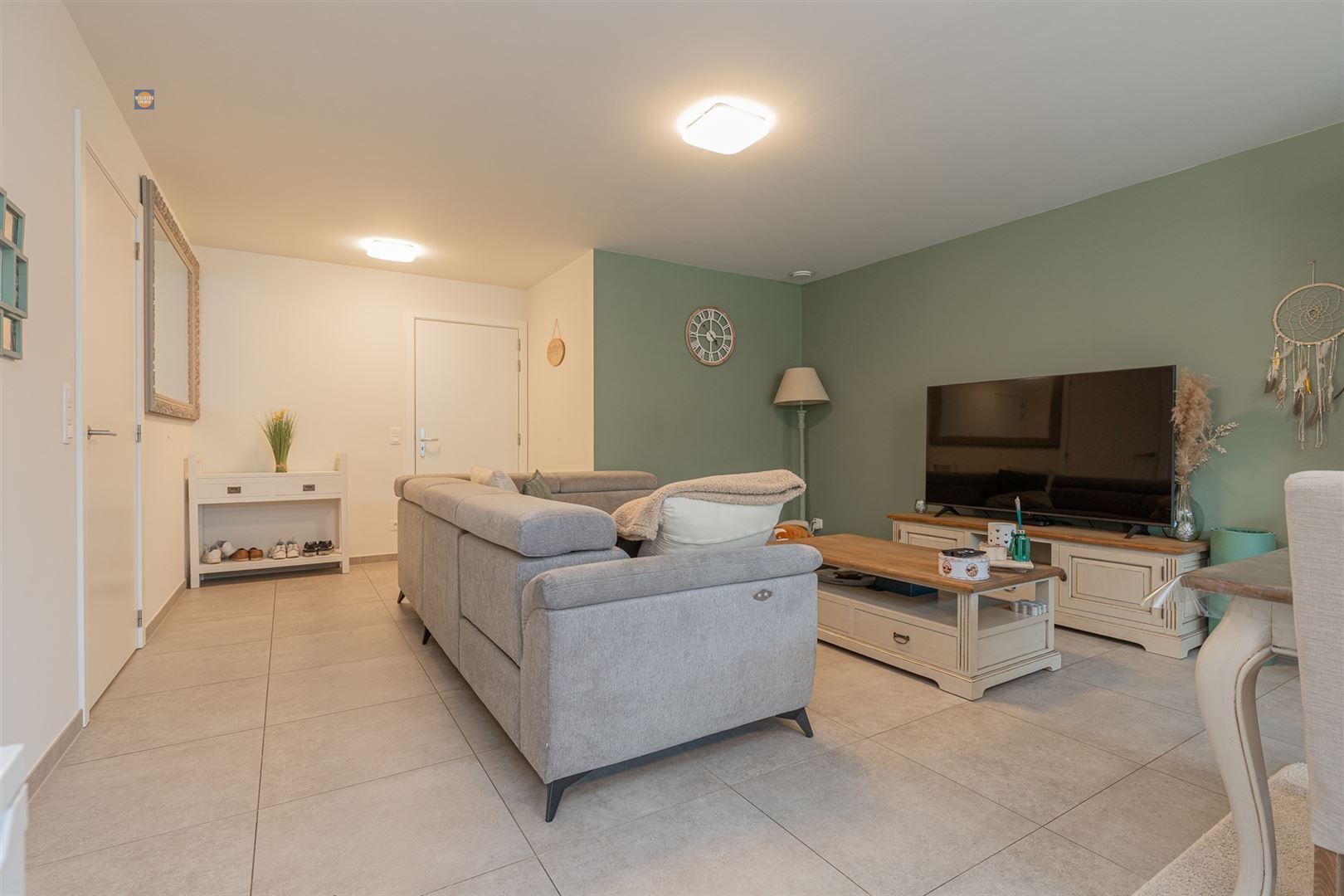 Instapklaar en energiezuinig gelijkvloersappartement met tuin en privé autostaanplaats foto 9