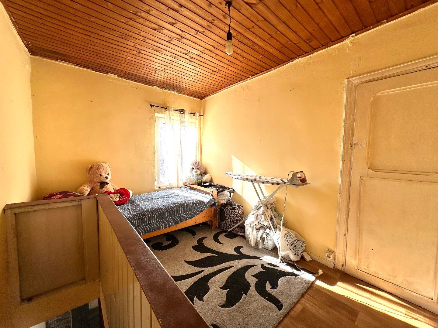 Te renoveren woning met tuin op toplocatie in Tongeren. foto 9