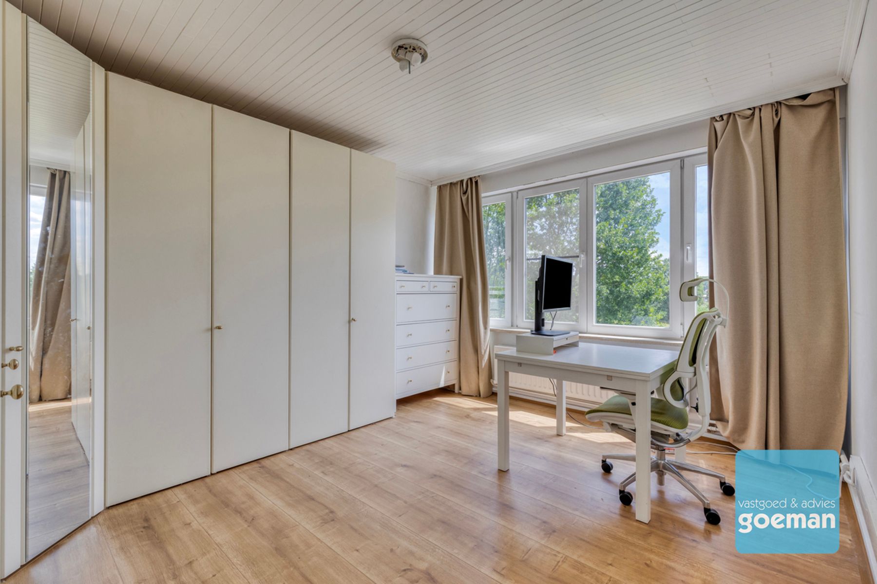 Rustig gelegen HOB met mooi uitzicht ! foto 16