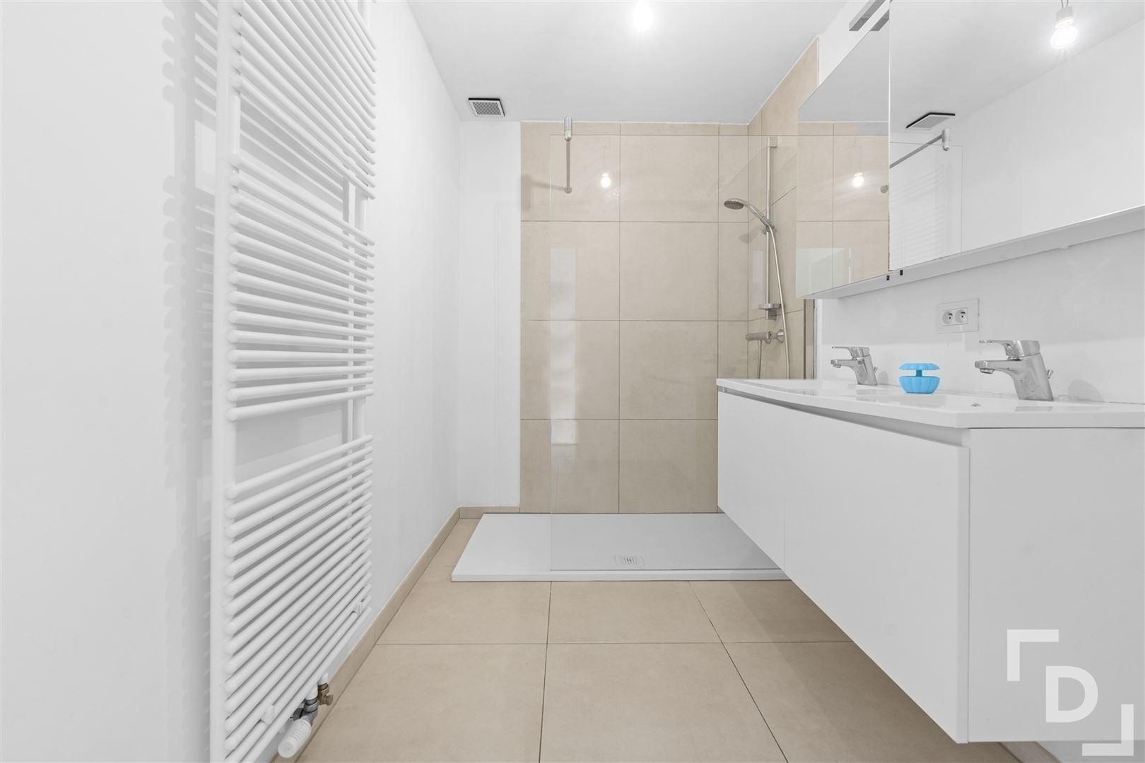 Energiezuinige gezinswoning te koop in Ieper nabij het station. foto 17