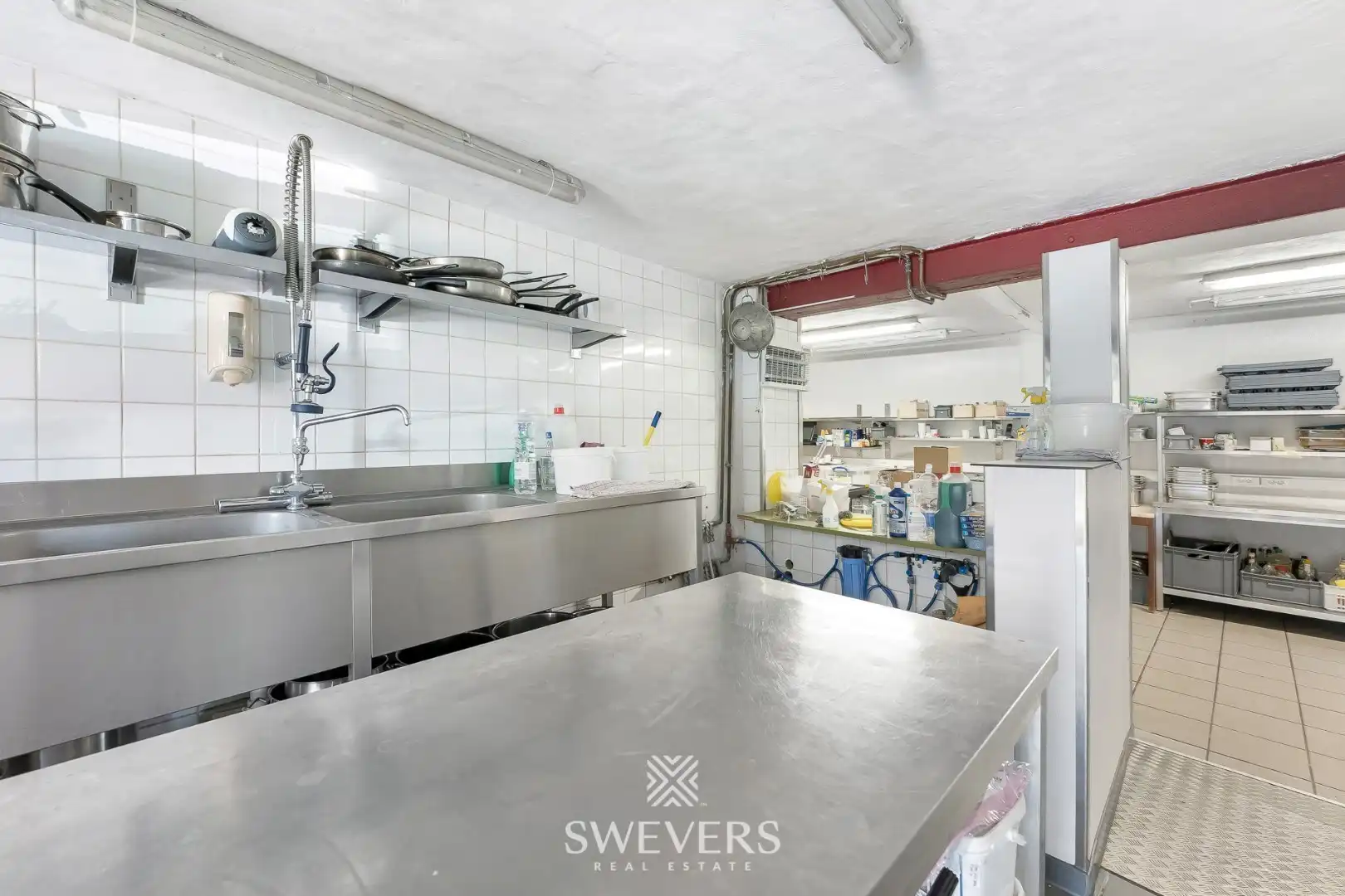 Authentiek herenhuis op 77a met stallingen foto 15