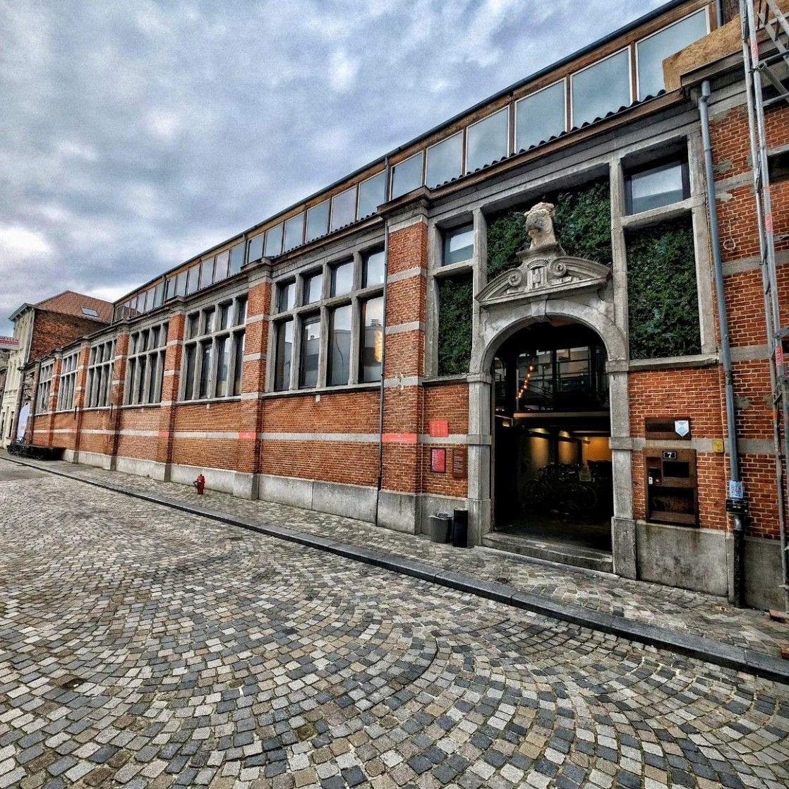 Uniek commercieel pand in DE VLEESHALLE foto {{pictureIndex}}