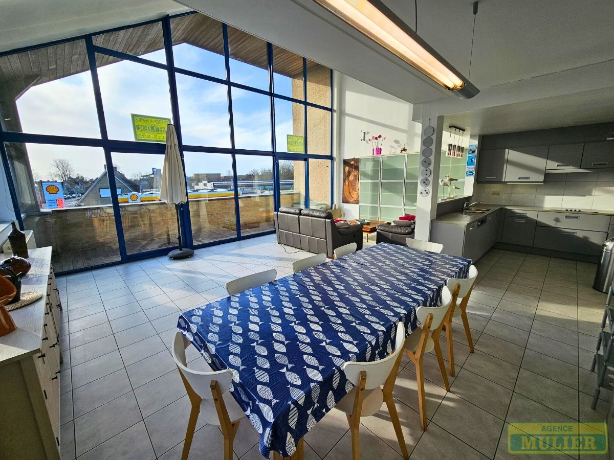 Appartement te koop foto {{pictureIndex}}