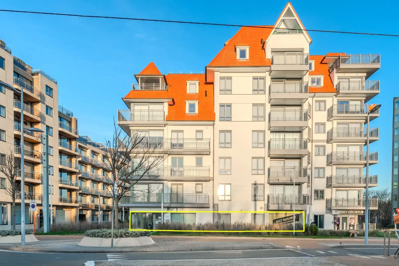 Commerciële ruimte te huur Albert I-Laan 76 - - 8620 Nieuwpoort