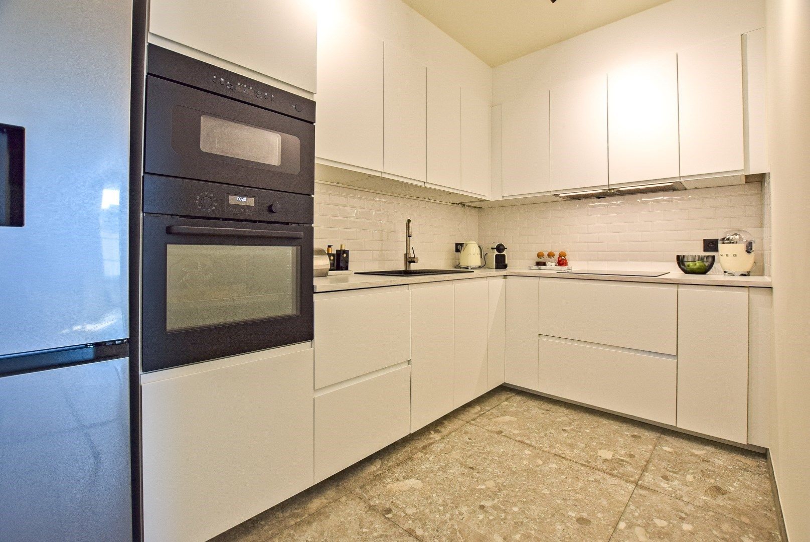 Gerenoveerde energiezuinige woning, centrum Veurne. foto 6