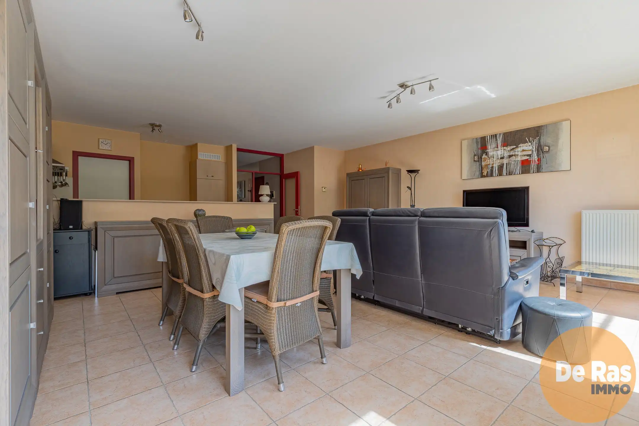 VILVOORDE - Instapklaar appartement met 2 kamers en terras foto 4