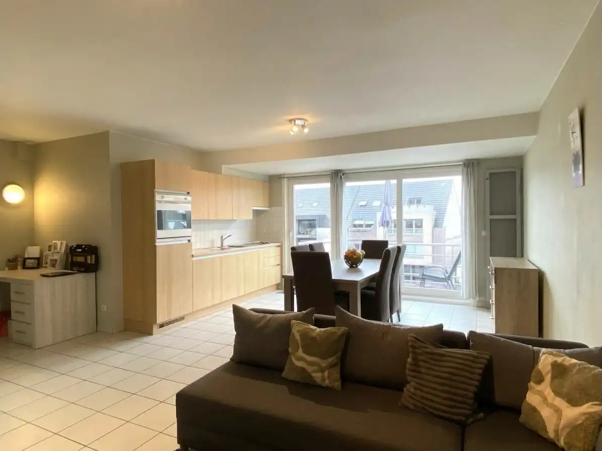 APPARTEMENT MET 1 SLAAPKAMER | TERRAS EN GARAGEBOX foto 2