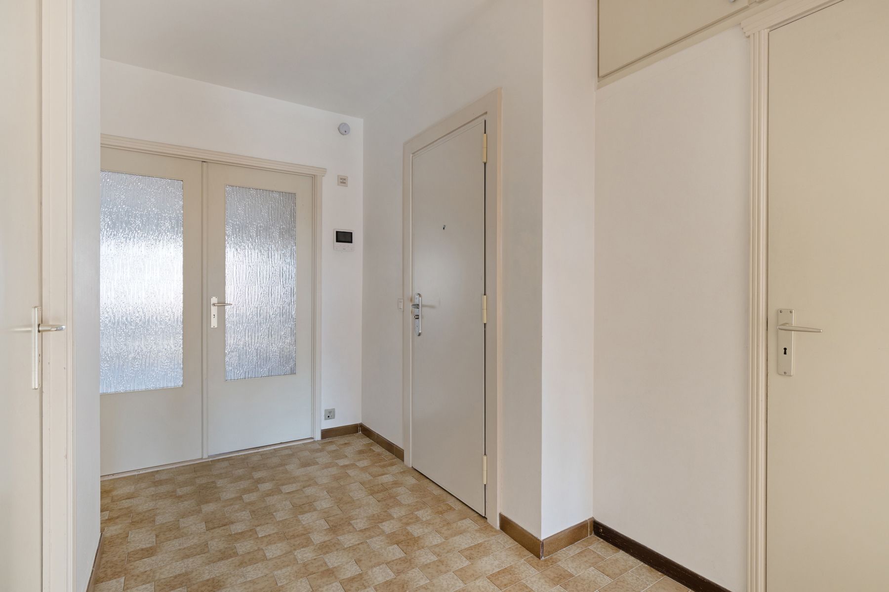 RUSTIG GELEGEN APPARTEMENT + GARAGE TE KOOP IN REGIO ZELLIK foto 10