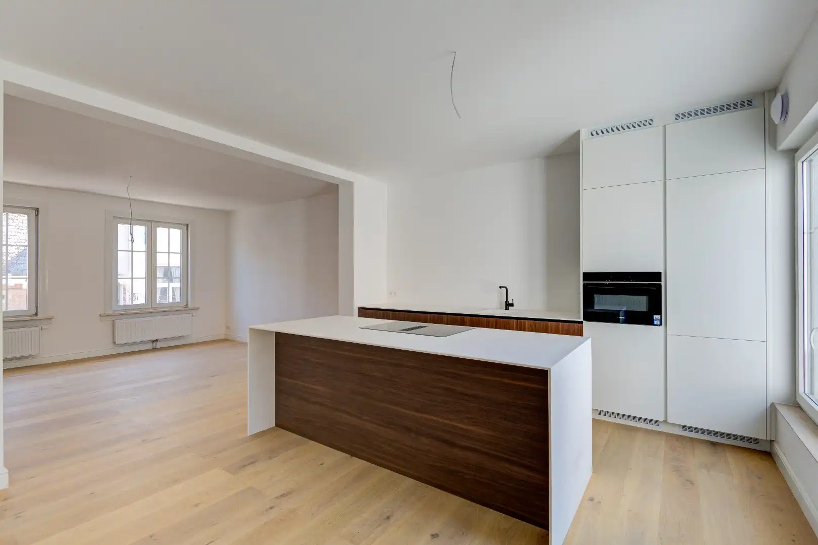 Gerenoveerd DUPLEX appartement in centrum Lier met 3 slaapkamers op 50 meter van de Grote Markt foto 6
