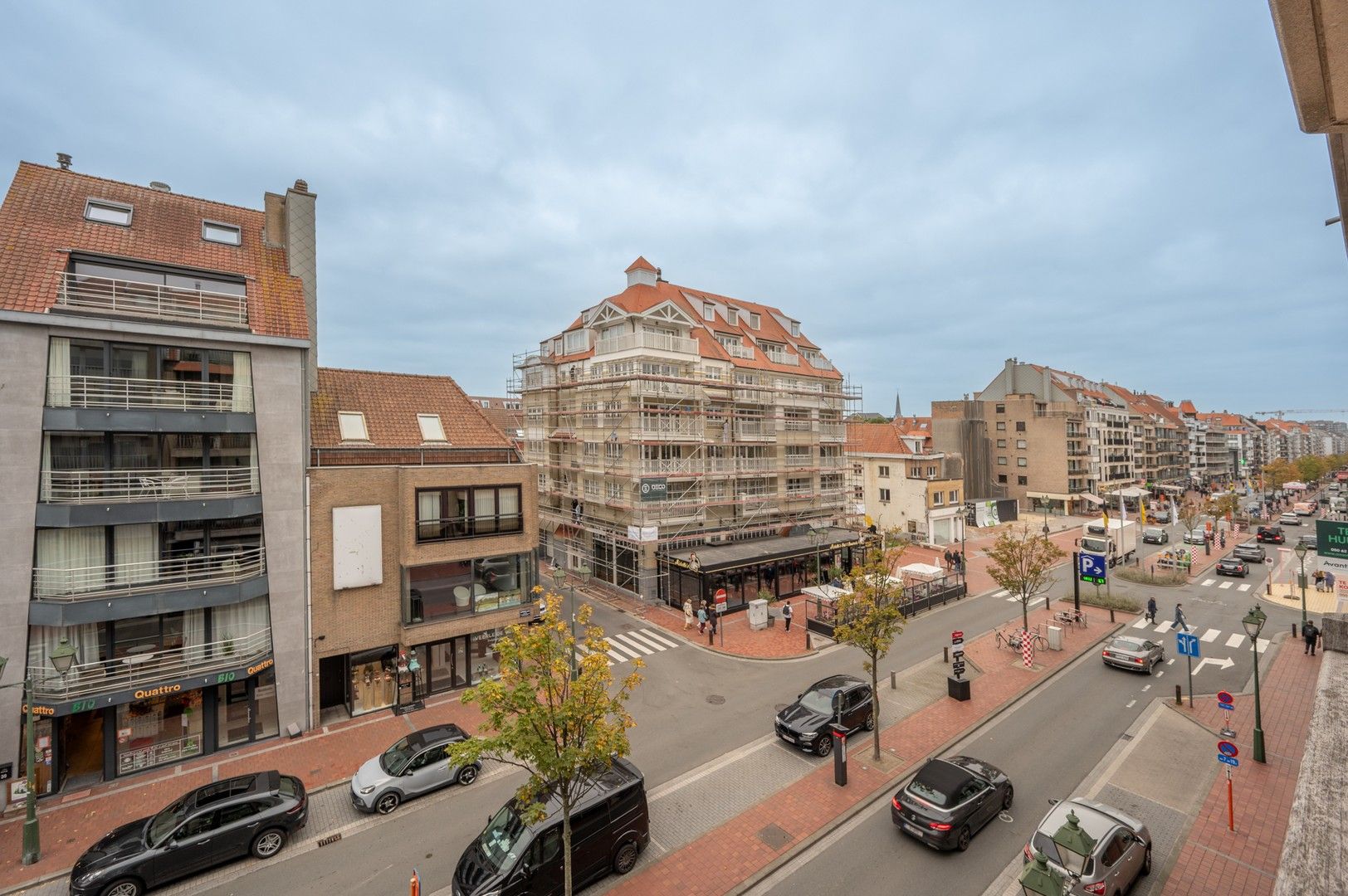 Hedendaags en lichtrijk appartement, centraal gelegen in Knokke. foto 7