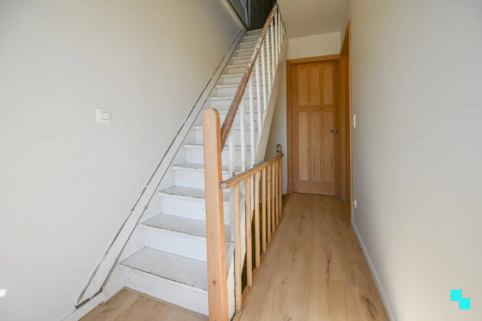 Gerenoveerde 2-slaapkamerwoning in Ingelmunster foto 28