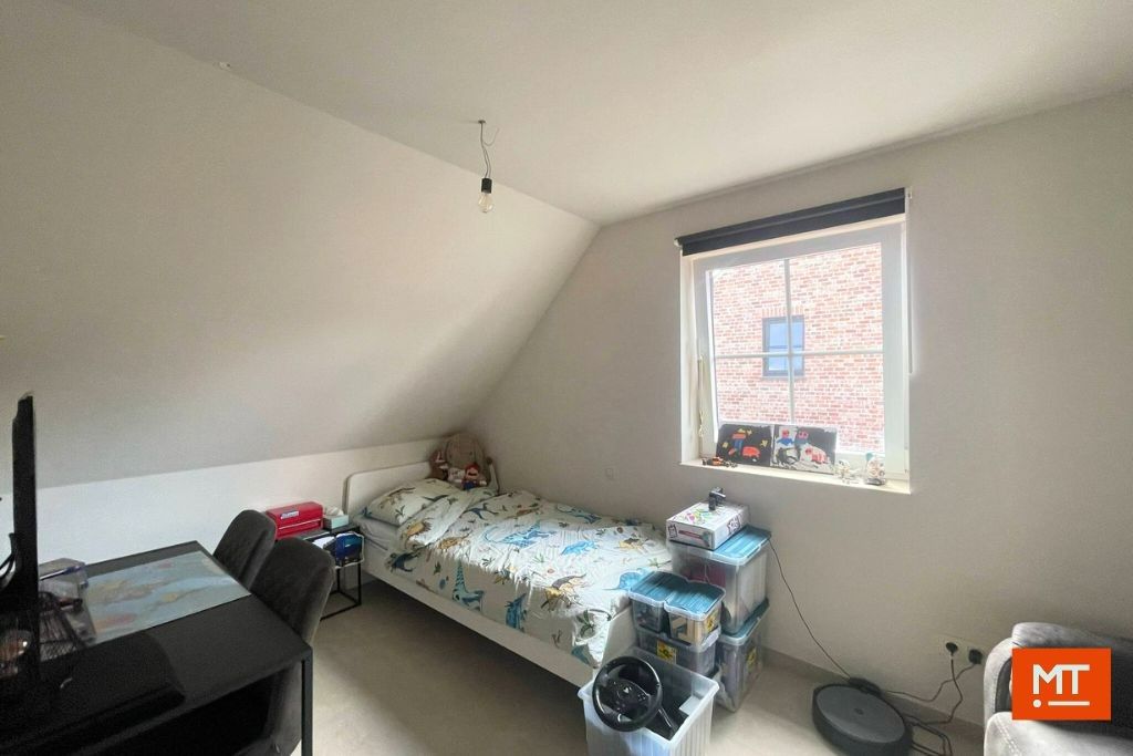Halfopen nieuwbouwwoning op een rustige locatie in centrum Beselare foto 12