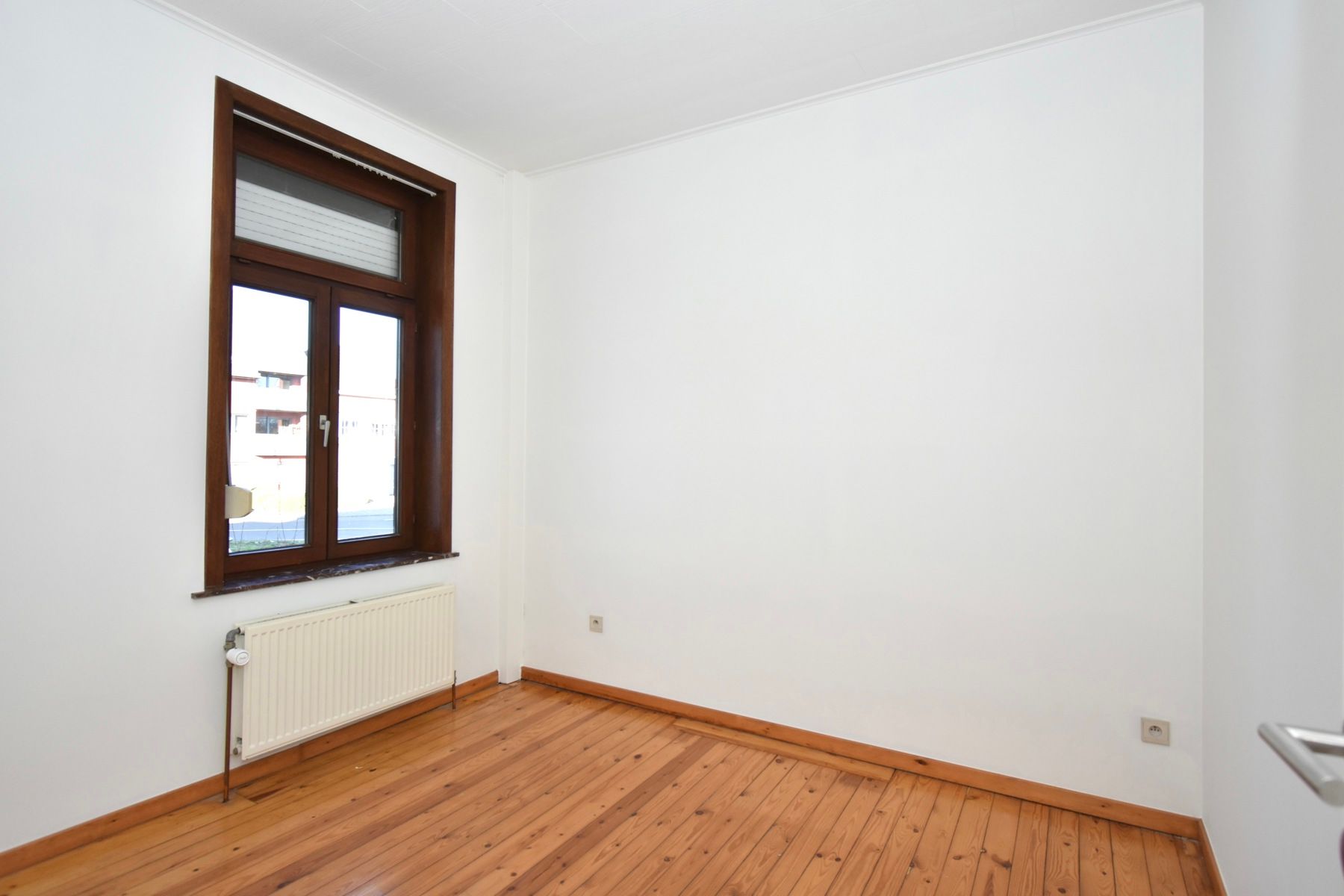 Halfopen woning nabij centrum Geraardsbergen foto 7