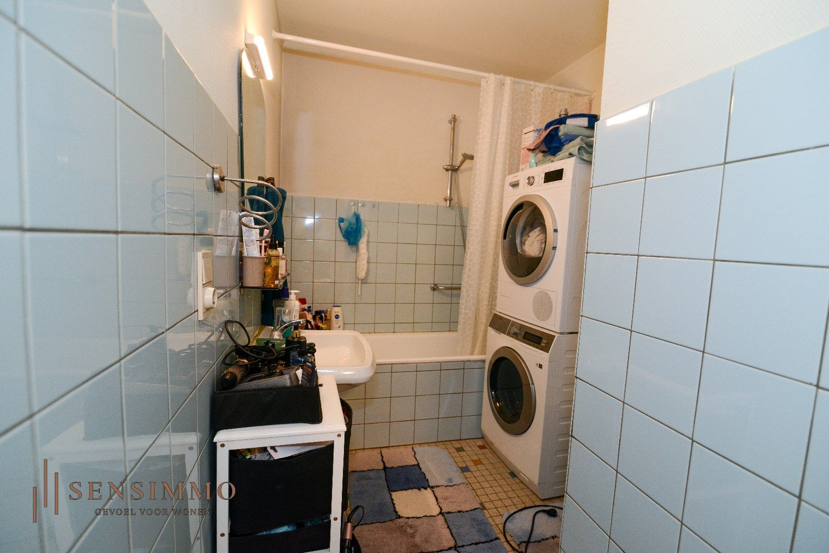 Centraal gelegen 2-slaapkamerappartement met balkon en rendement in hartje Genk foto 11