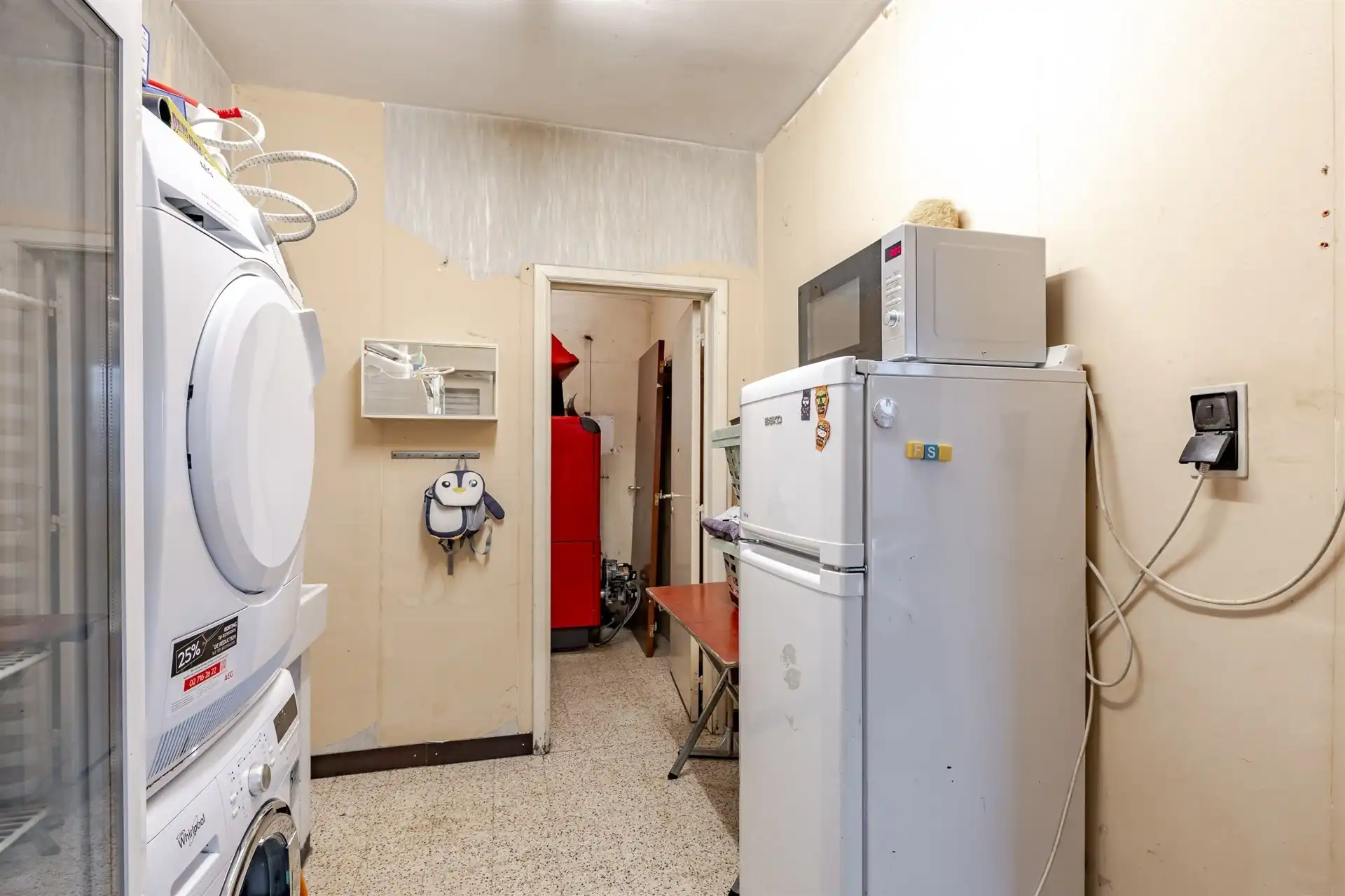 Op te frissen woning met supertoffe tuin, nabij het centrum! foto 19