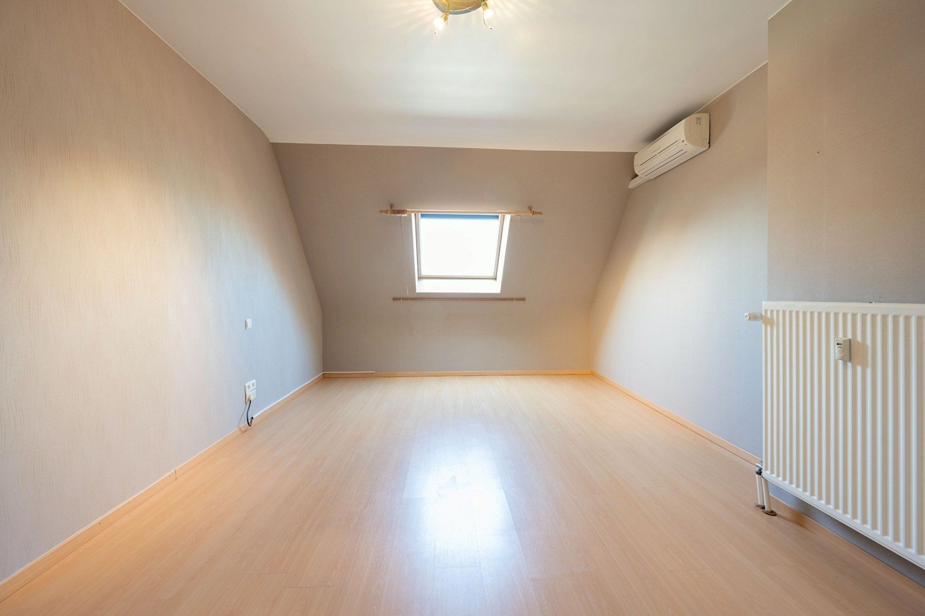 Groot duplex-appartement met 2 slaapkamers foto 9