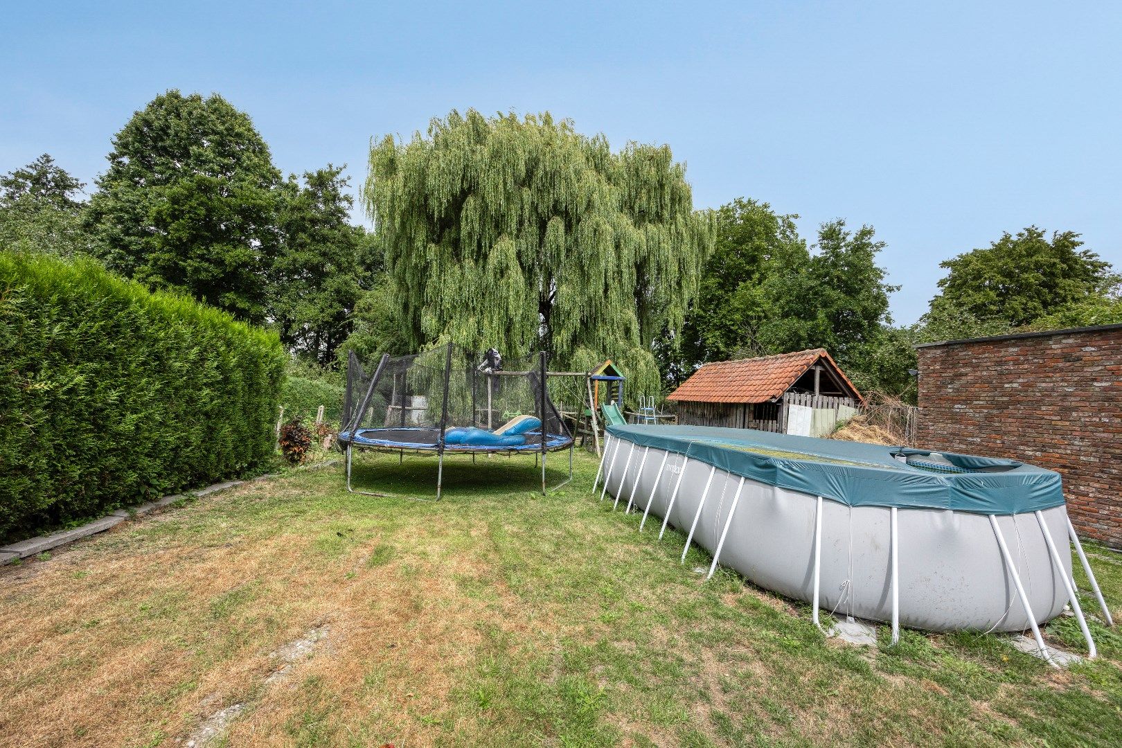 Reusachtige open bebouwing met werkplaats en magazijn! foto 4