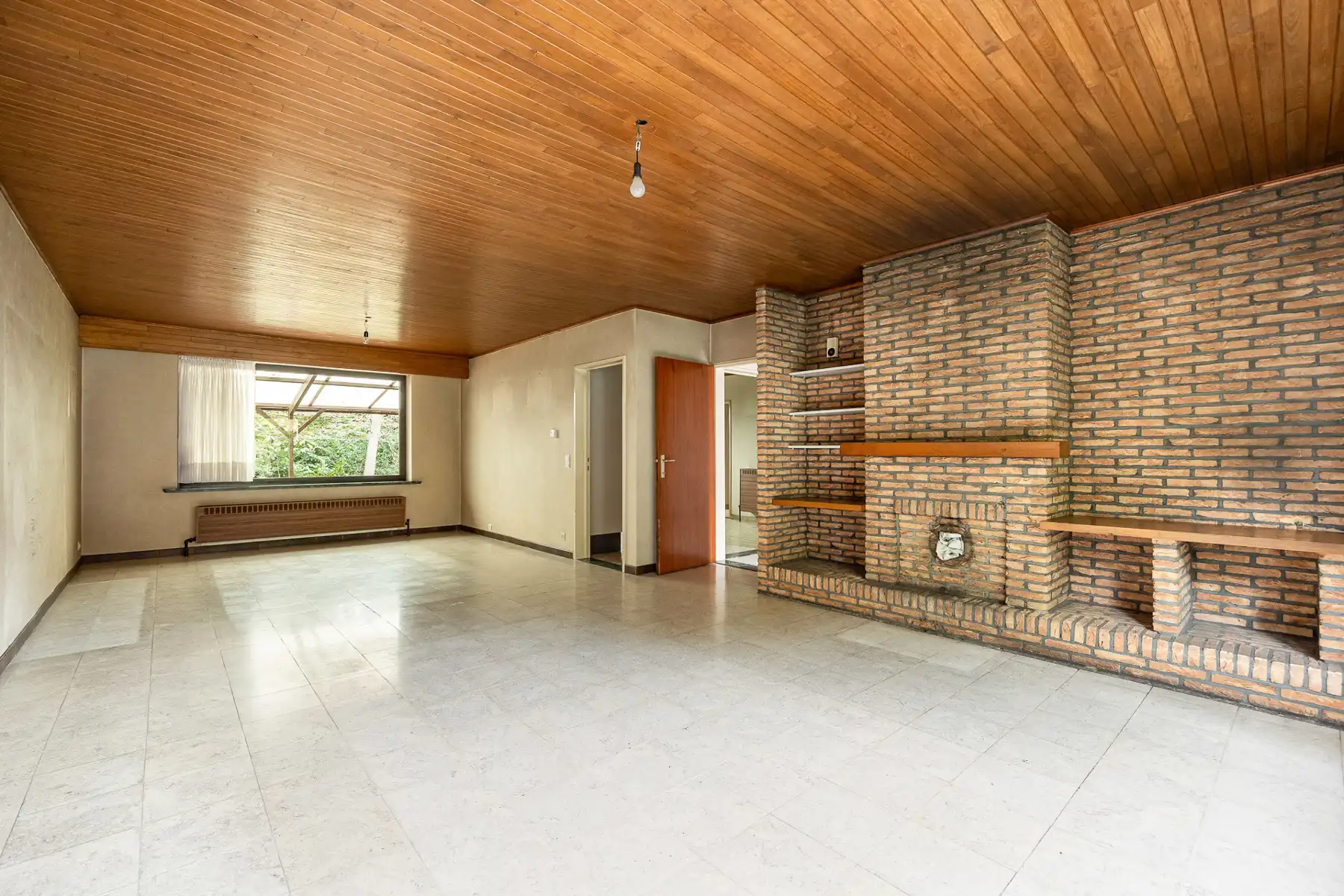 Laagbouwvilla op residentieel perceel van ca. 1.783 m². foto 6