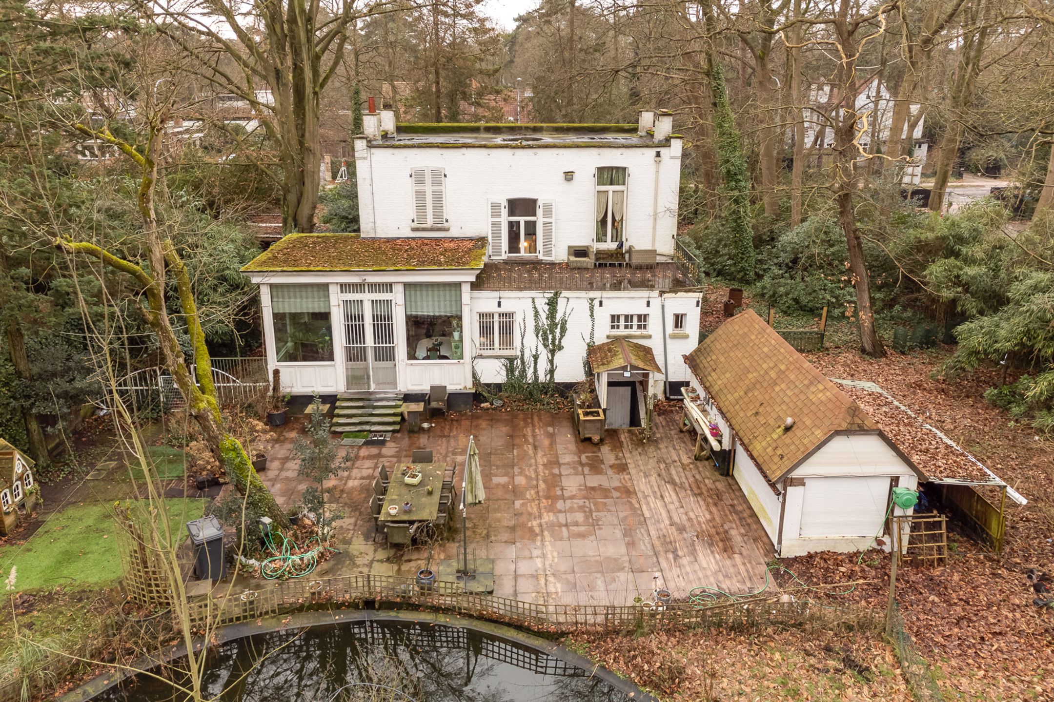 Hoofdfoto van de publicatie: Mooi renovatieproject op terrein van 8204 m2 in Koningshof