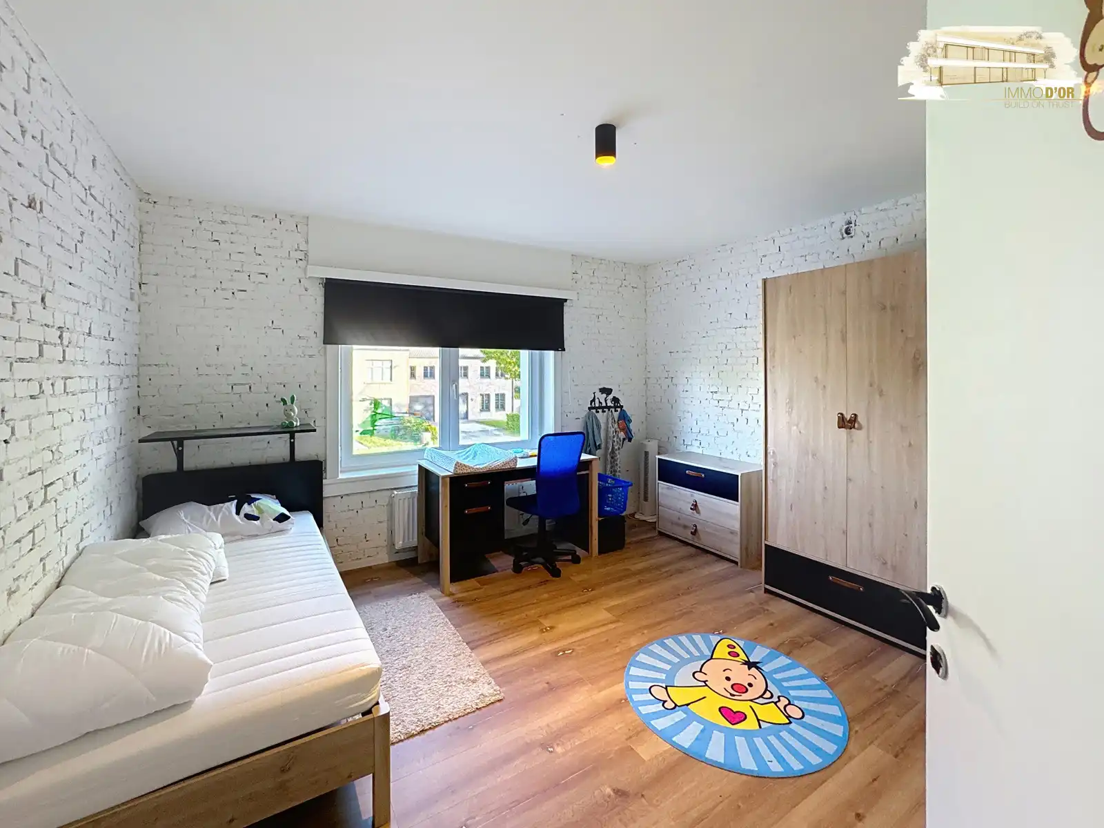 Prachtig gerenoveerd centraal gelegen pand te Malle foto 16