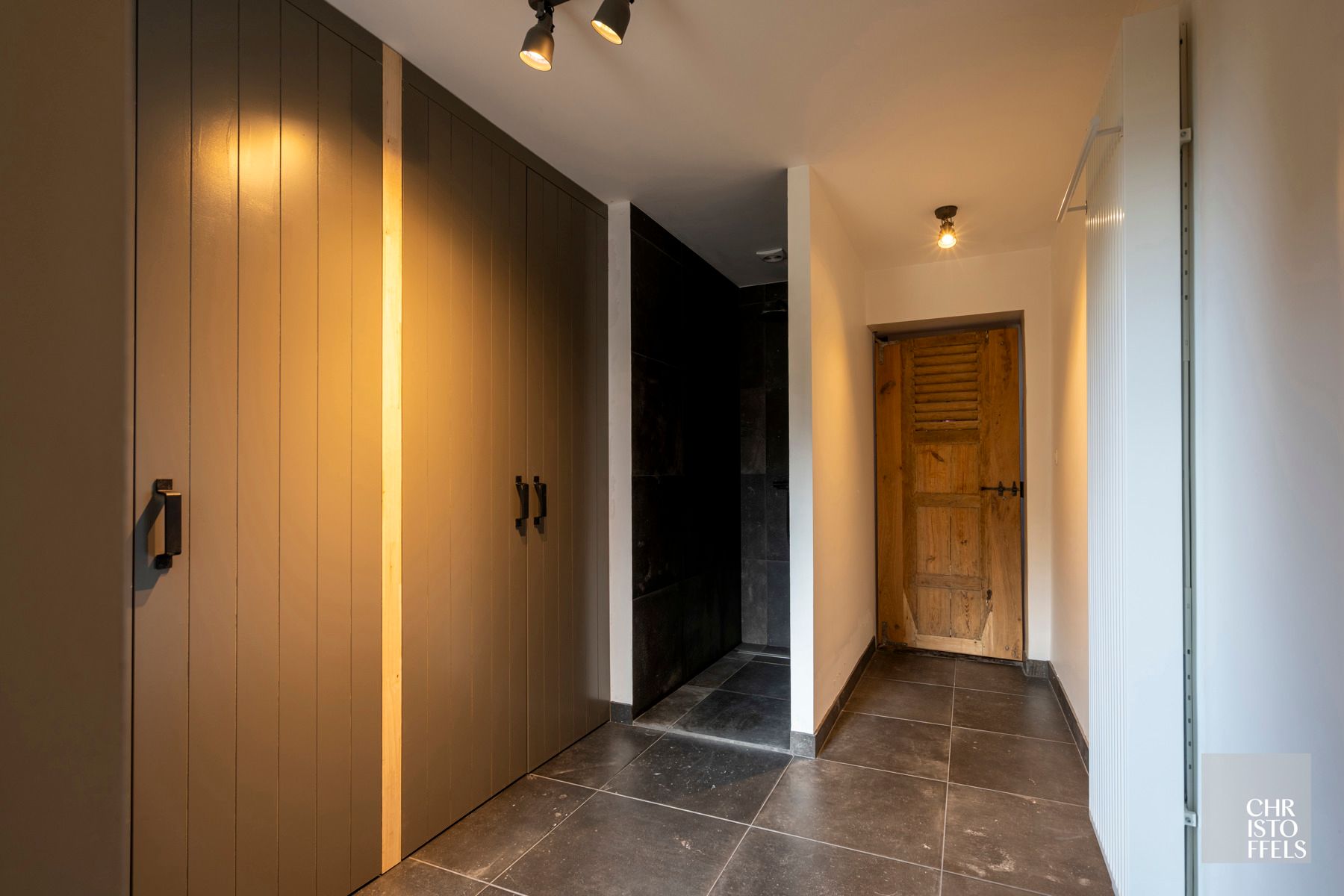 Kwalitatief gerenoveerde hoeve met 413 m² woonbeleving!  foto 31