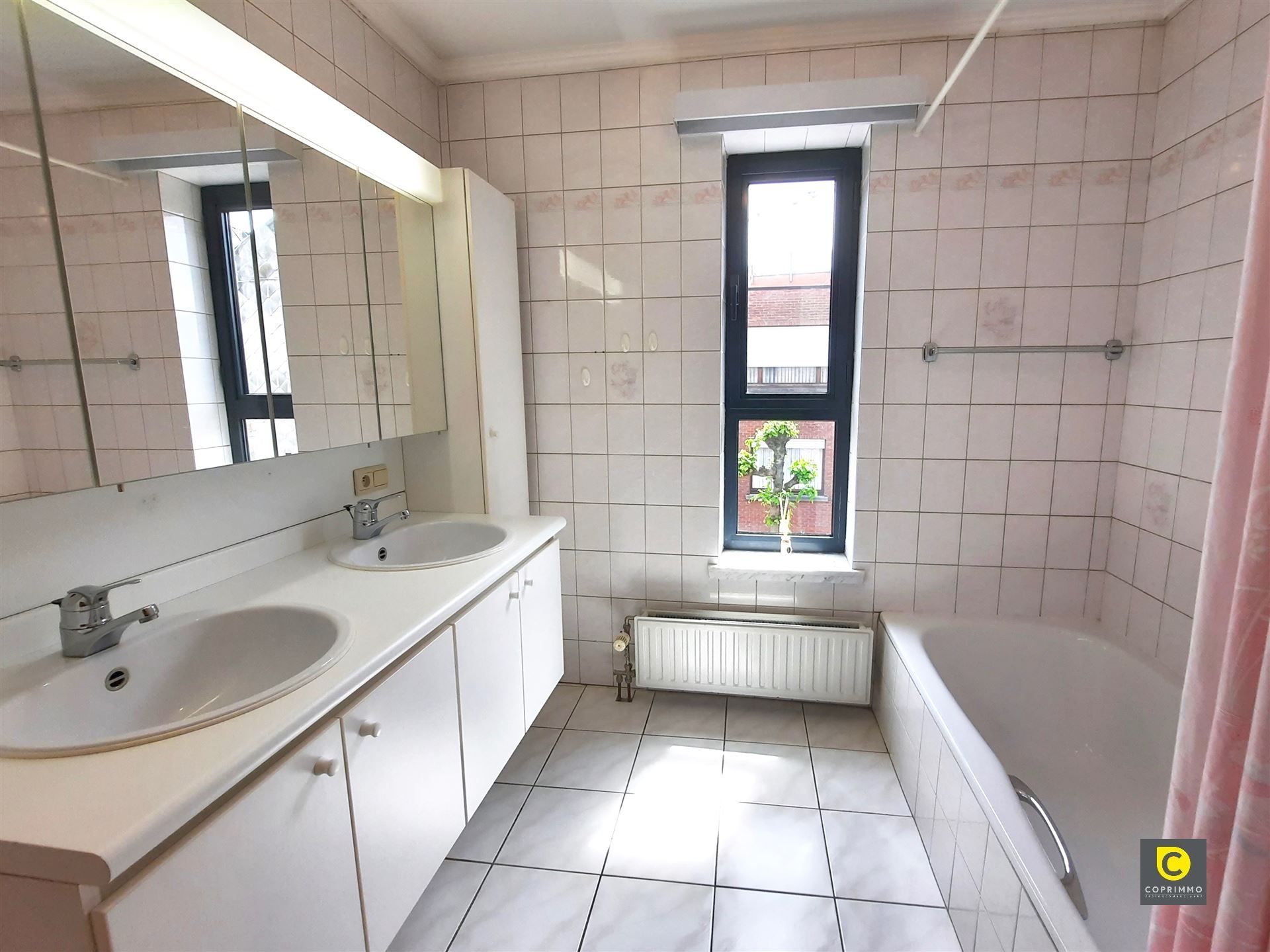 Appartement met 2 slk + T foto 20