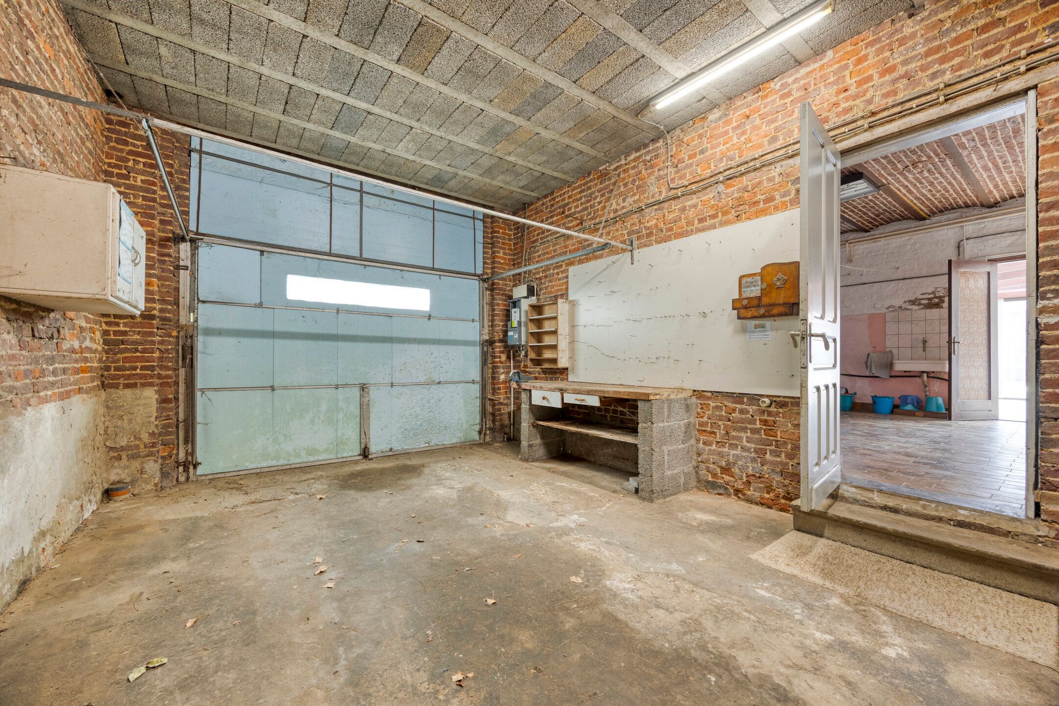 Te renoveren hoeve met weide op 72are foto 12