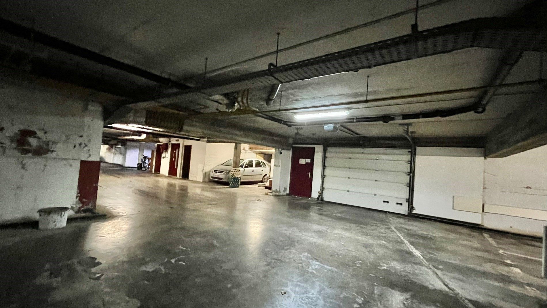 Groot appartement met terras, verzicht, staanplaats en 2 kamers foto 19