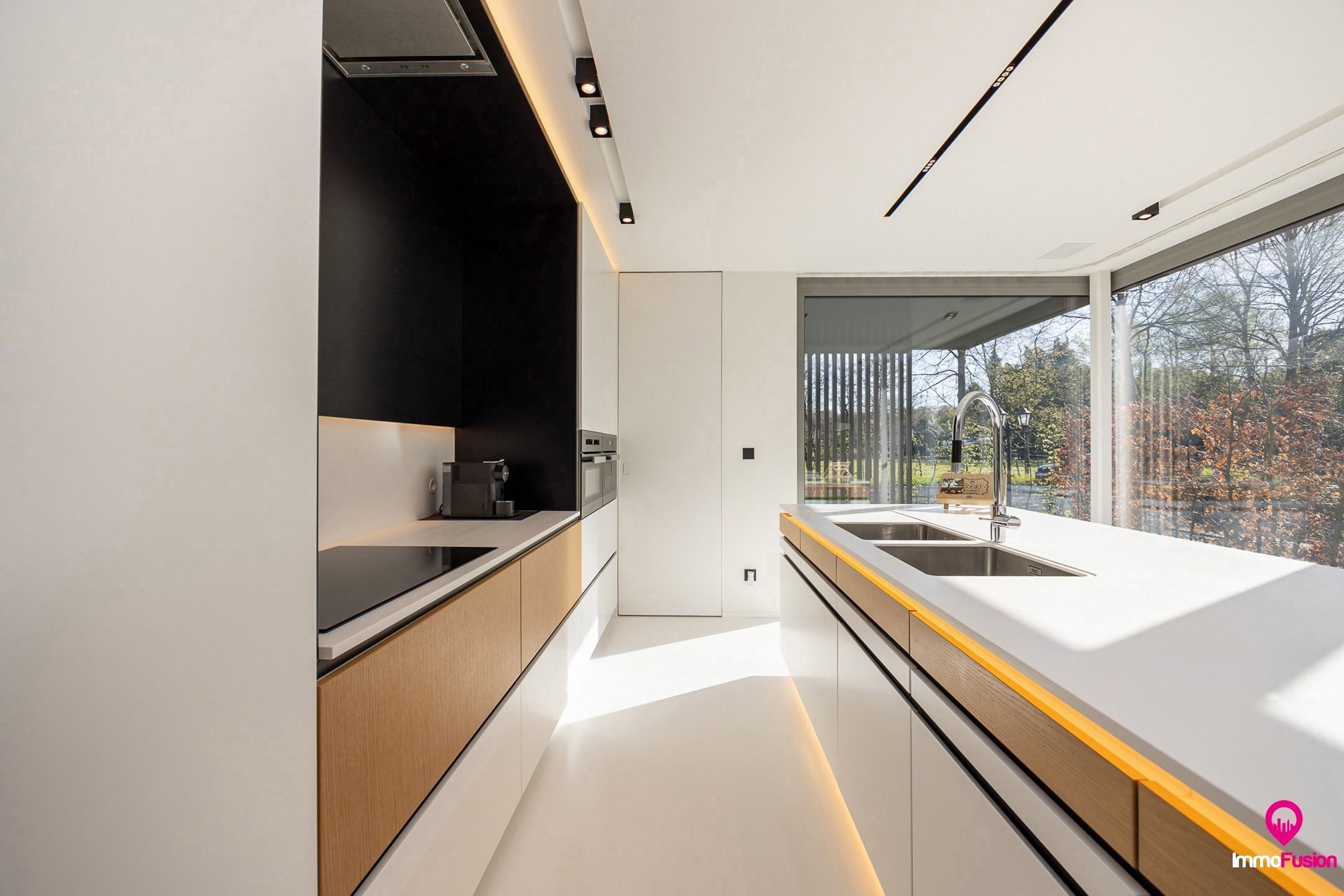 Luxe villa met poolhouse en hoogwaardige materialen! foto 16