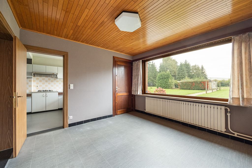 Karaktervolle woning met veel potentieel foto 6