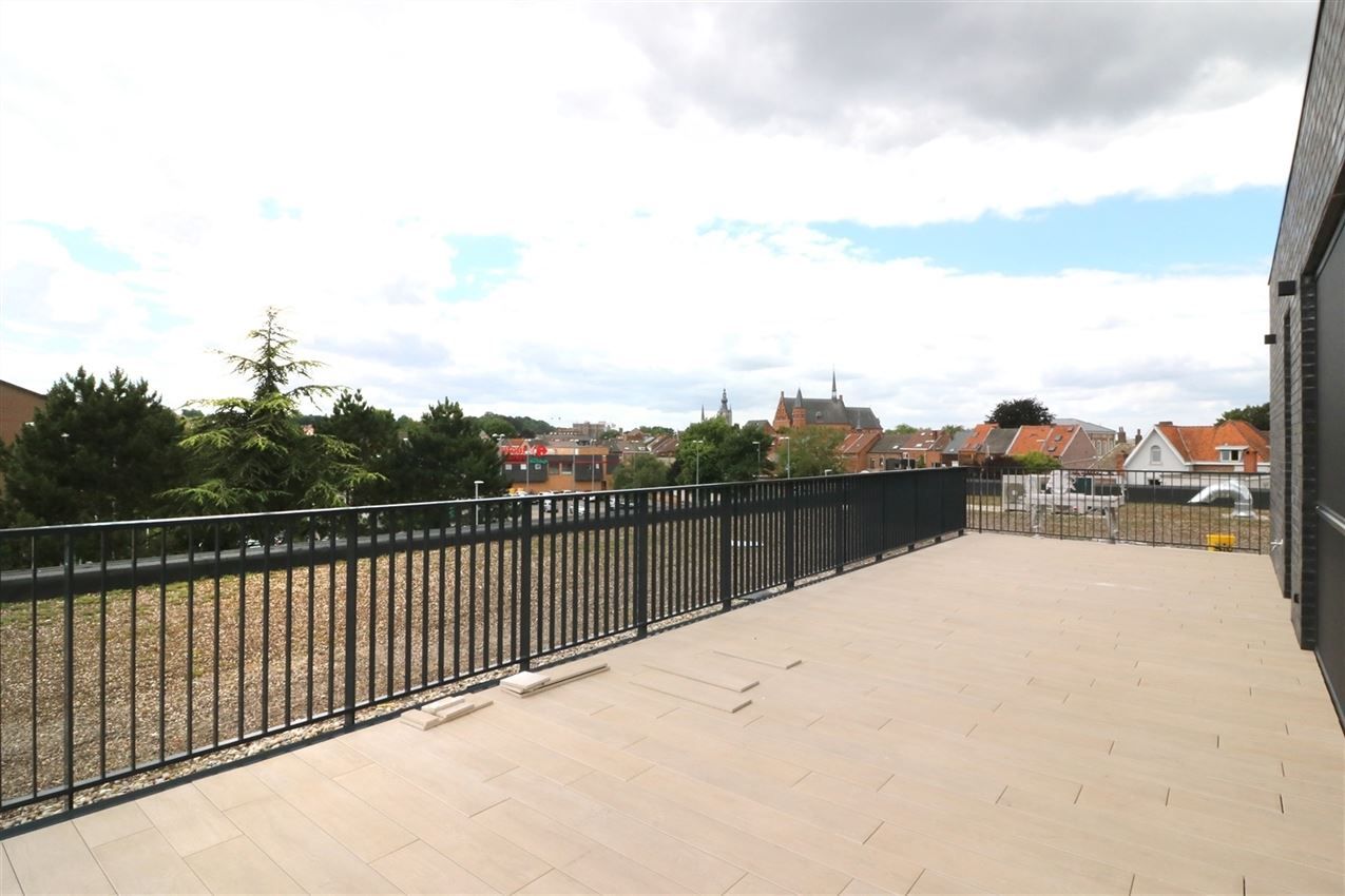 Prachtig, luxueus appartement met gunstige ligging foto 40