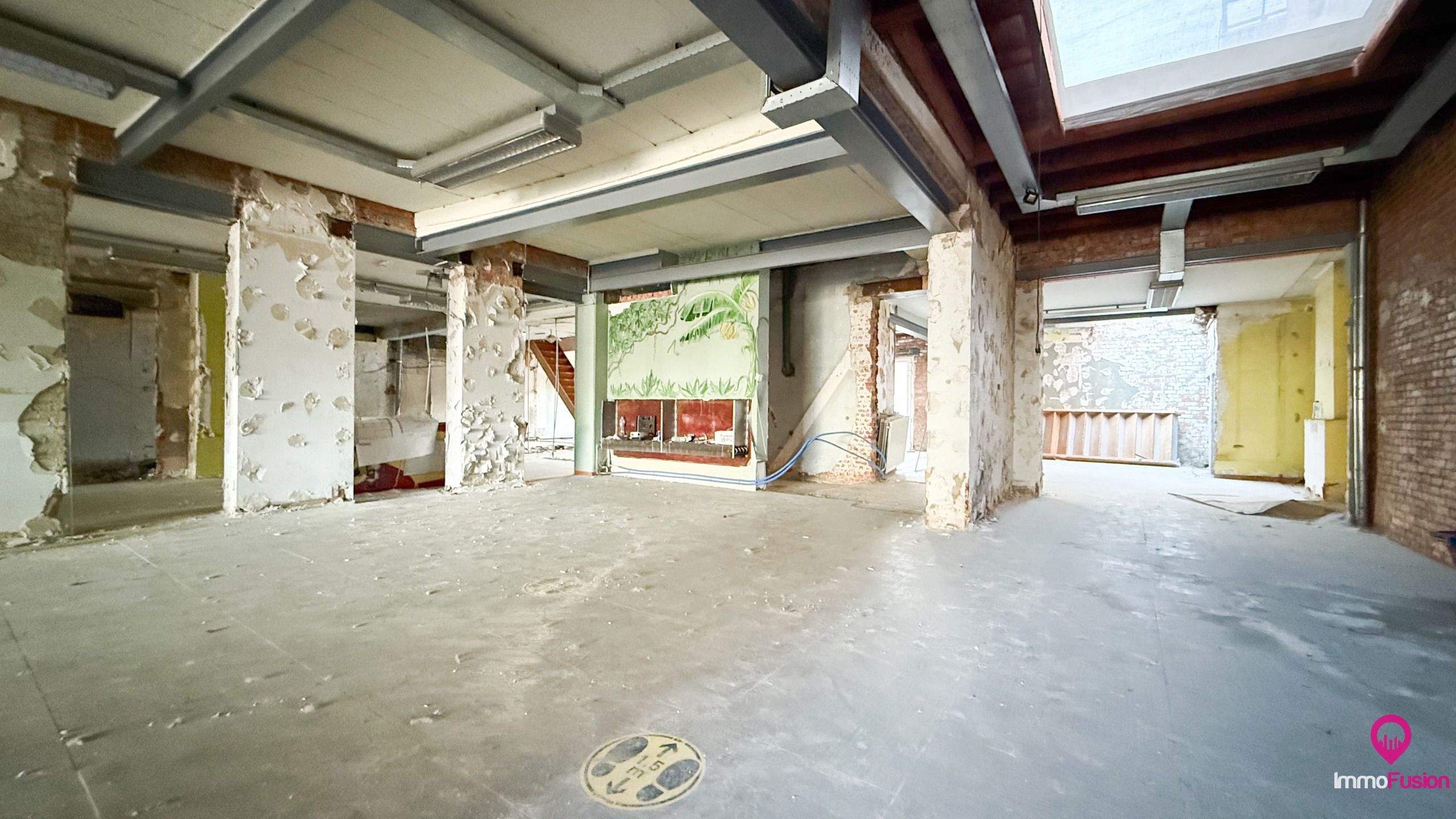 Ruim handelspand op toplocatie met woonmogelijkheid in Diest foto 14