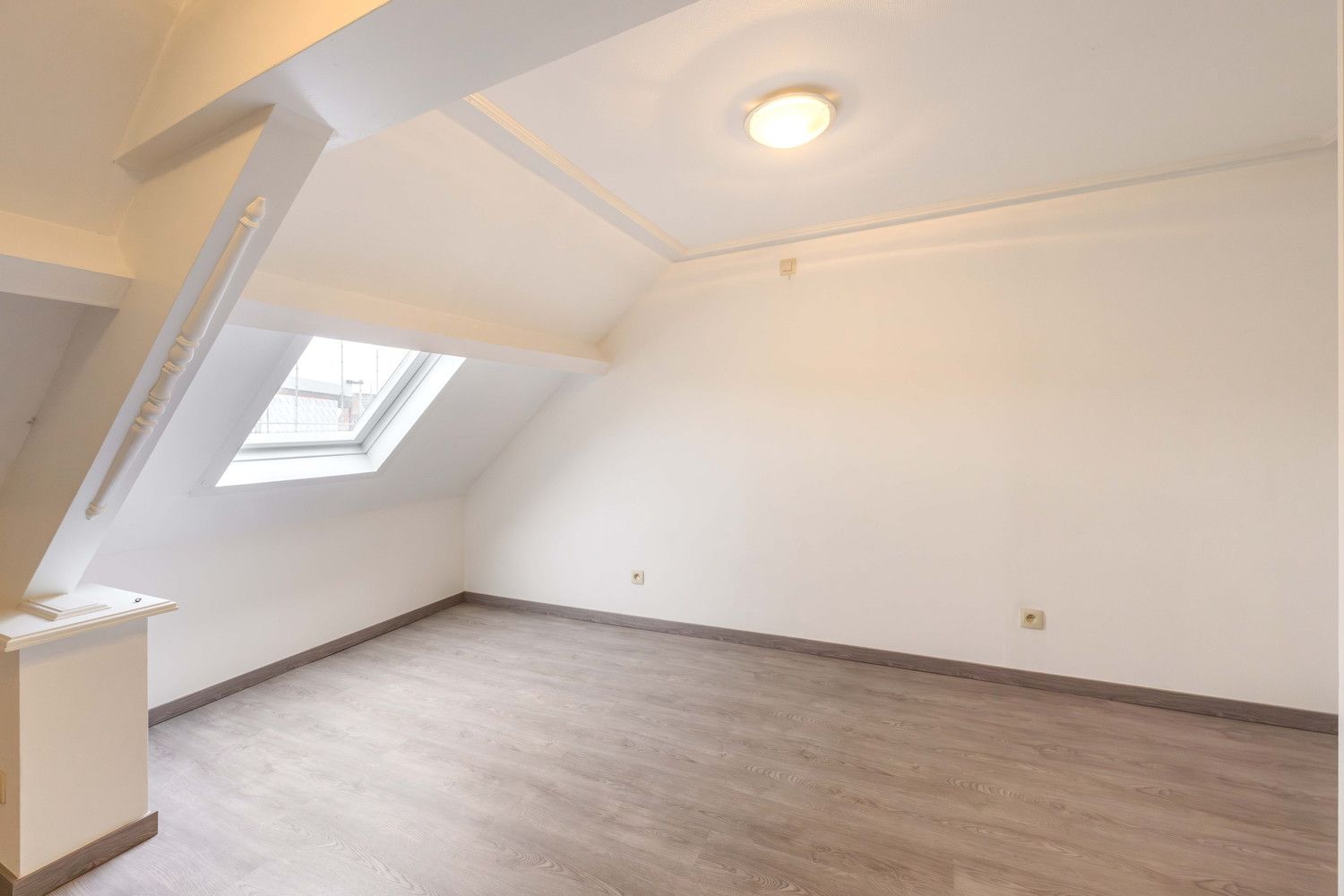 Halfopen woning te Izegem. foto 16