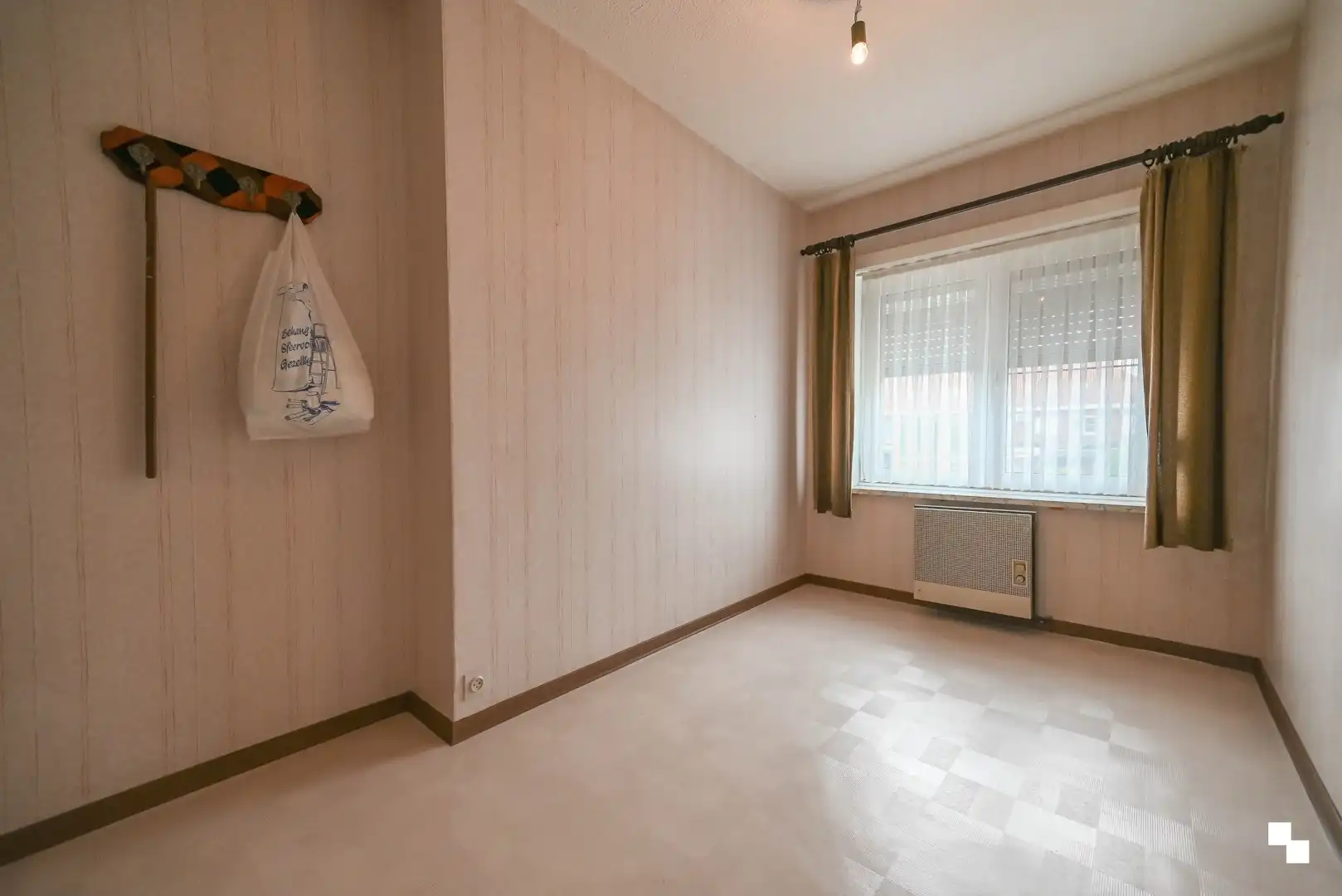 Gezellige, te moderniseren halfopen woning in rustige buurt te Izegem foto 26
